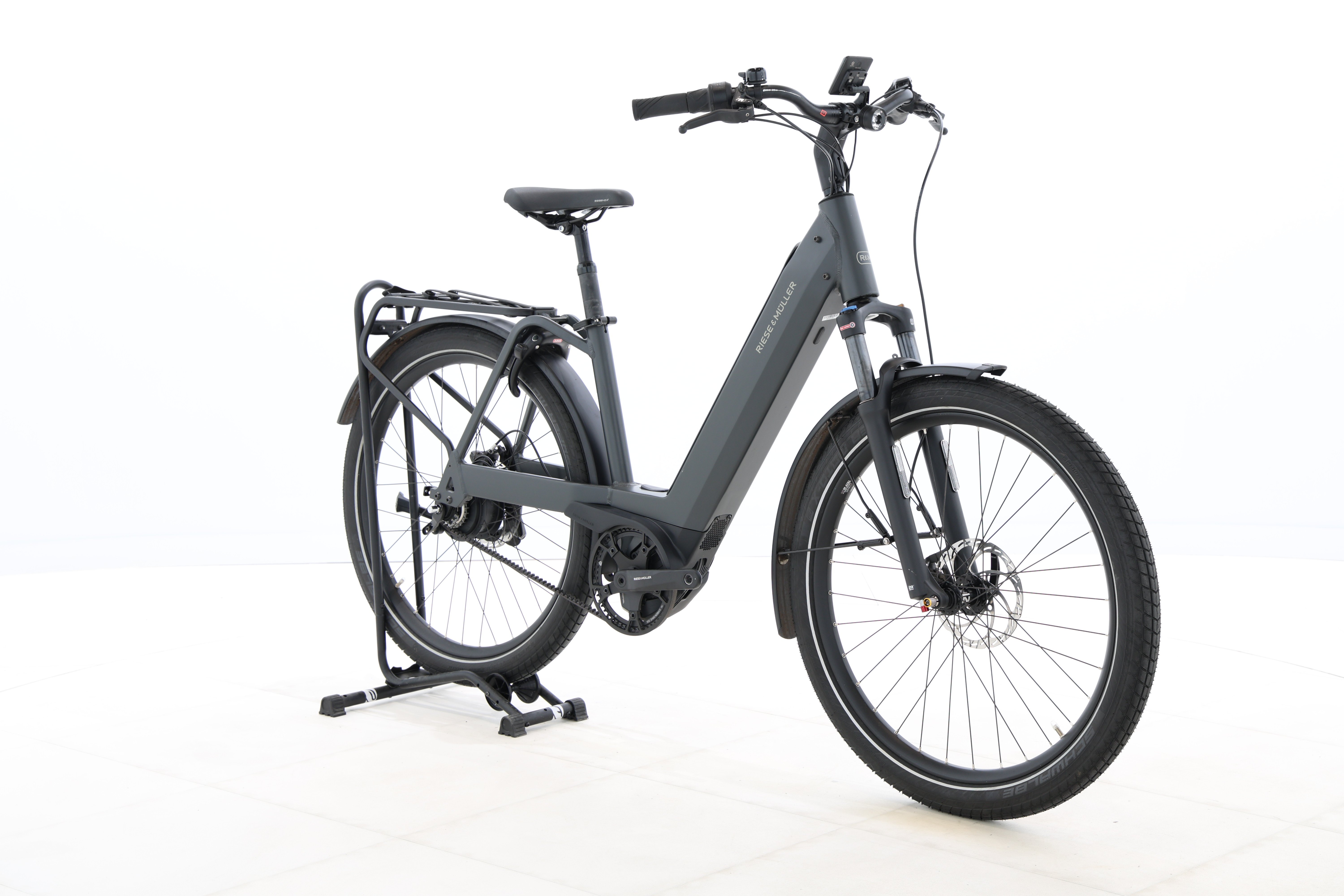 6f9af0df-f53f-4cd2-bfd2-16ea9926ef6c