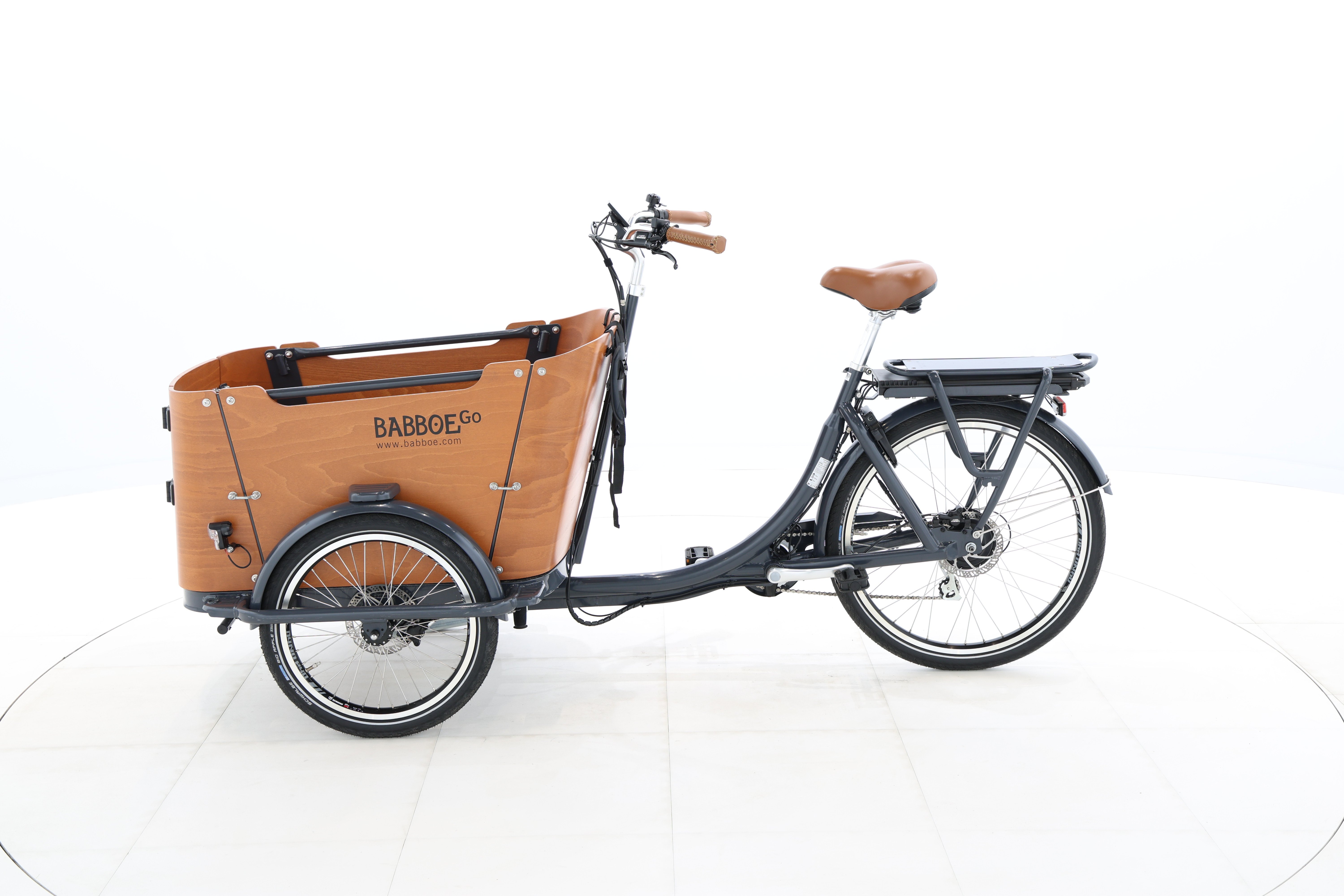 679c040b-d588-4395-b5b7-33bb41219a8c