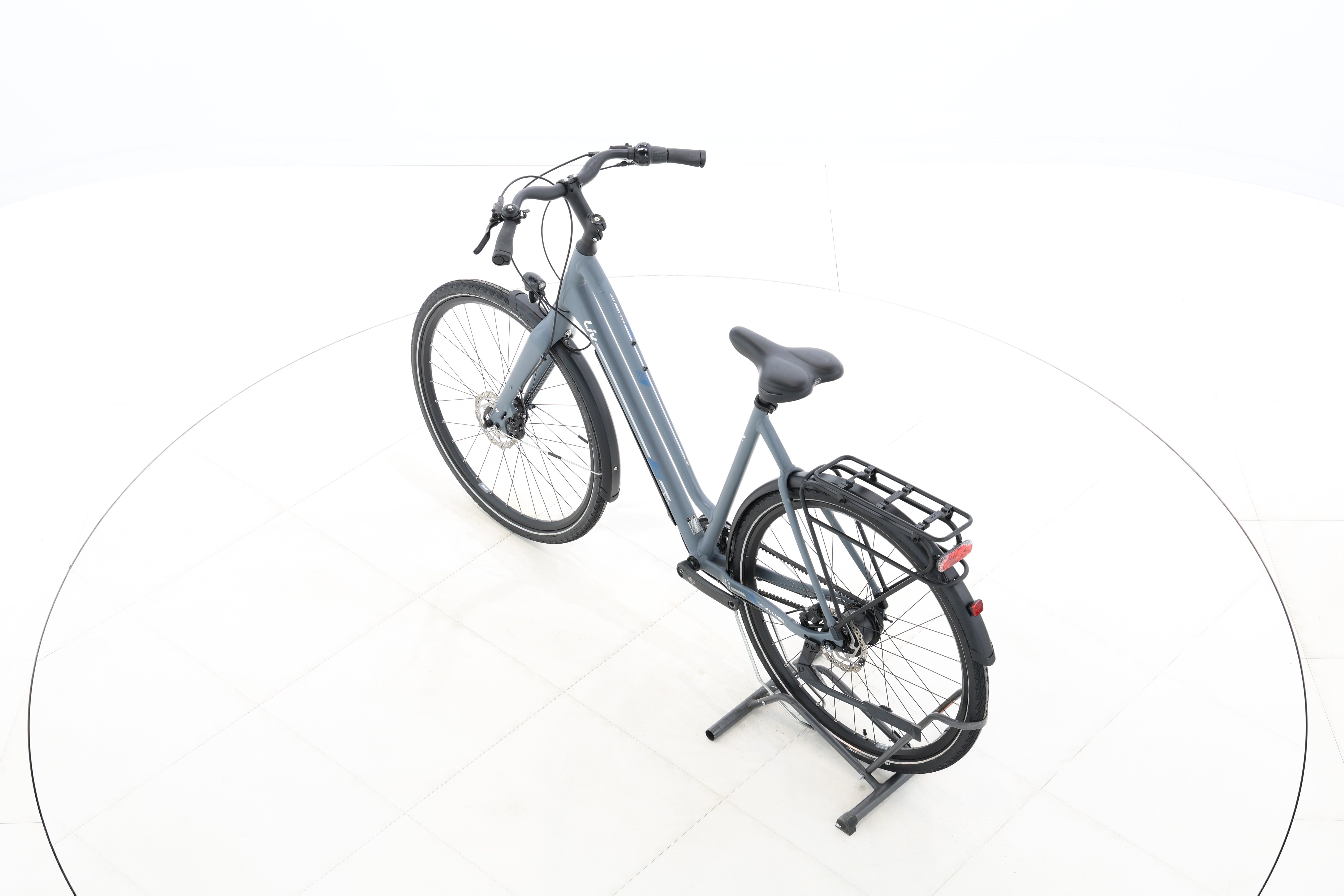 40956654-8b81-43e4-99da-920852dccb90