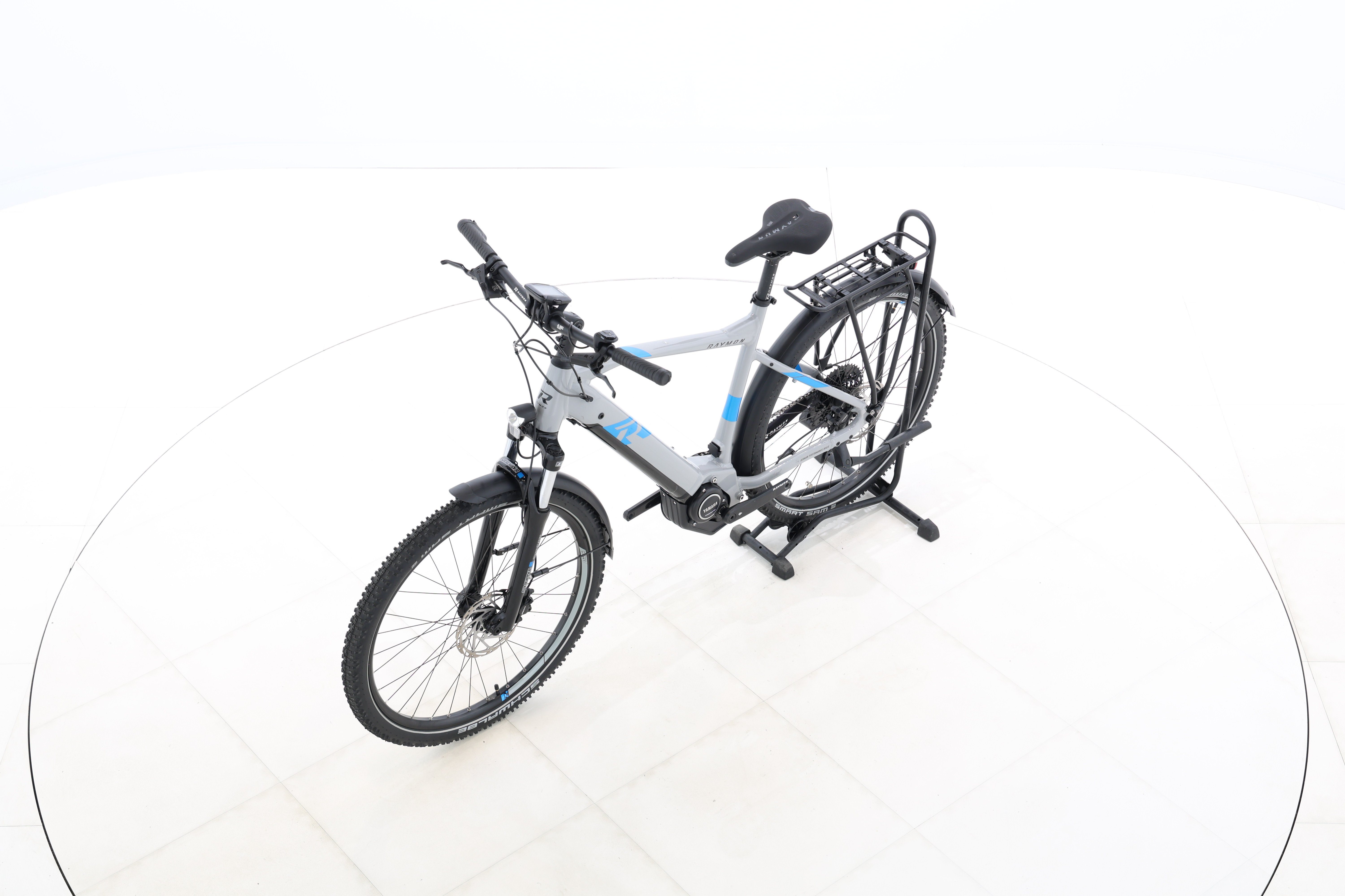 2b3e0124-ae26-4a33-911e-796150582516