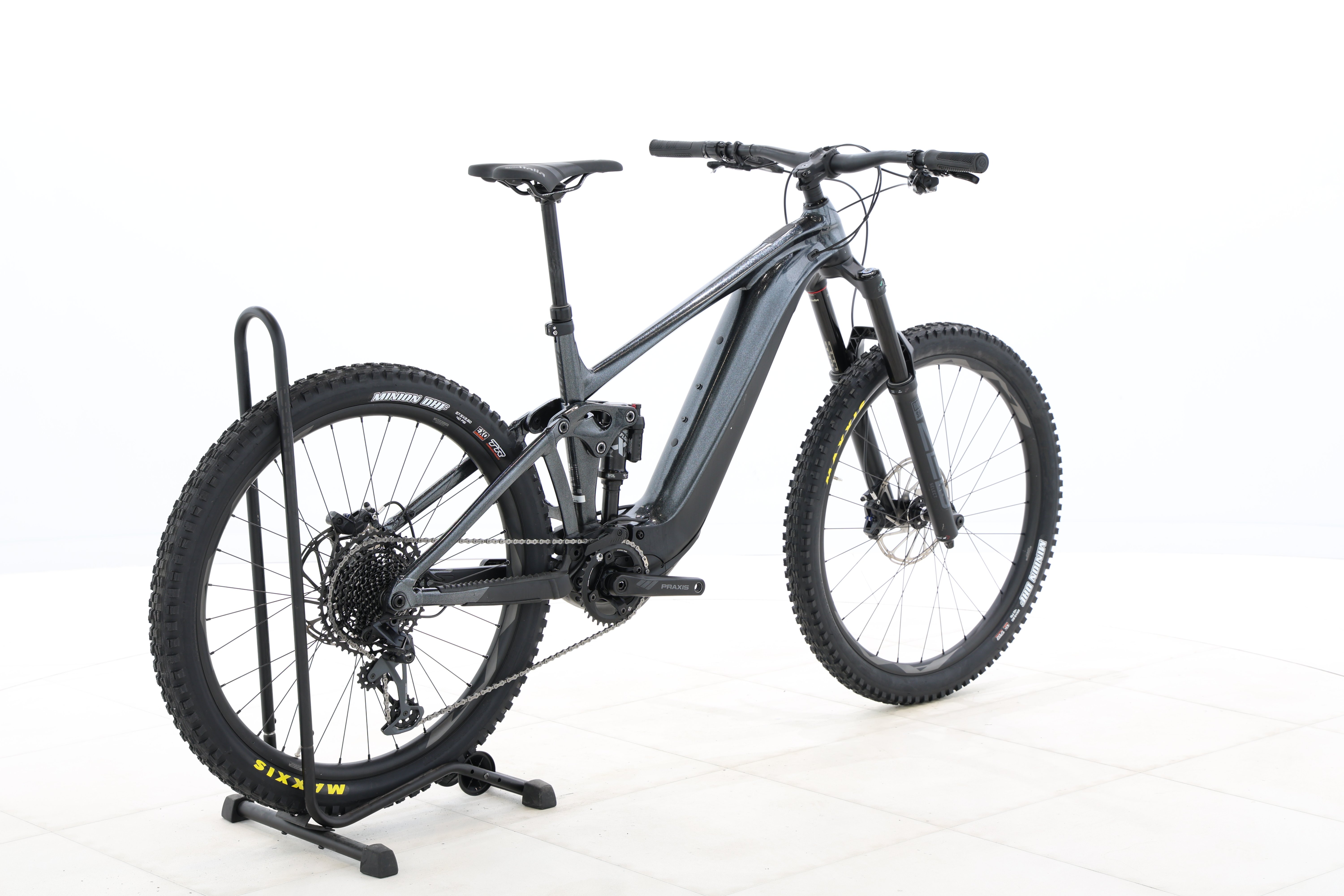 49dd0b42-7064-4179-9941-c94196d5e915