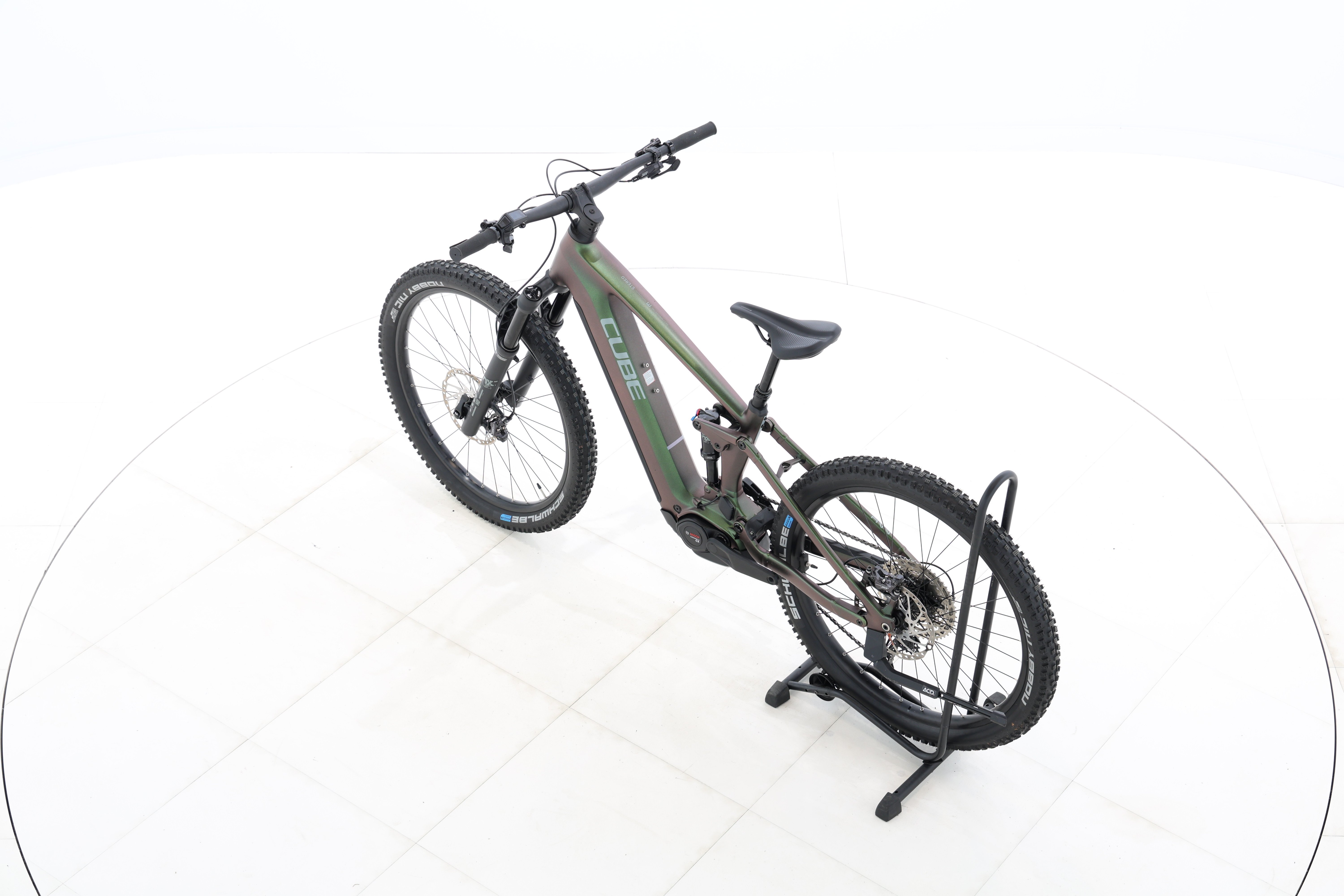 0fbf3879-4176-4efd-b53c-1e59ee3d5f3d