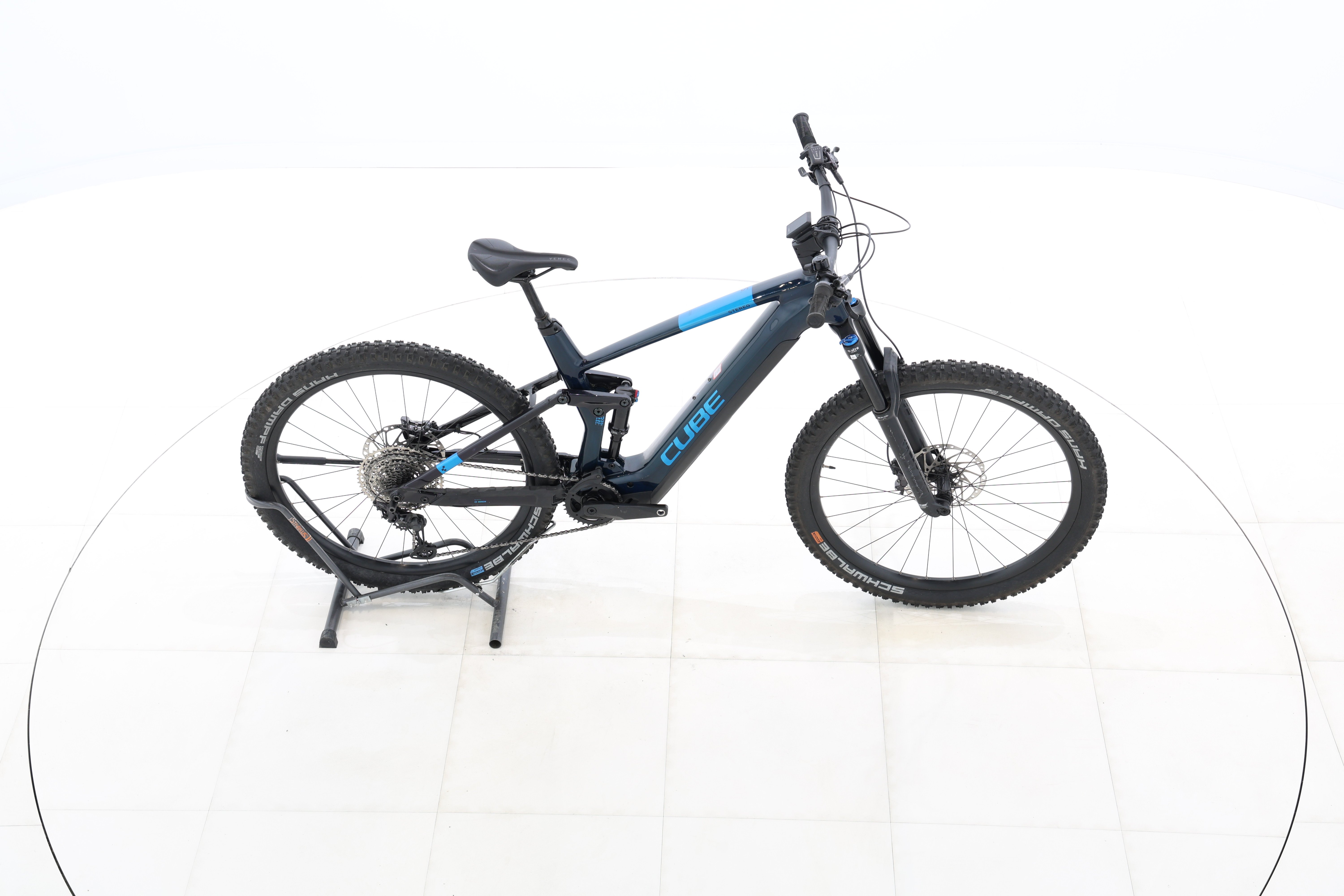 e8160ee1-ab2d-4693-bceb-5f3d6d5e3be1