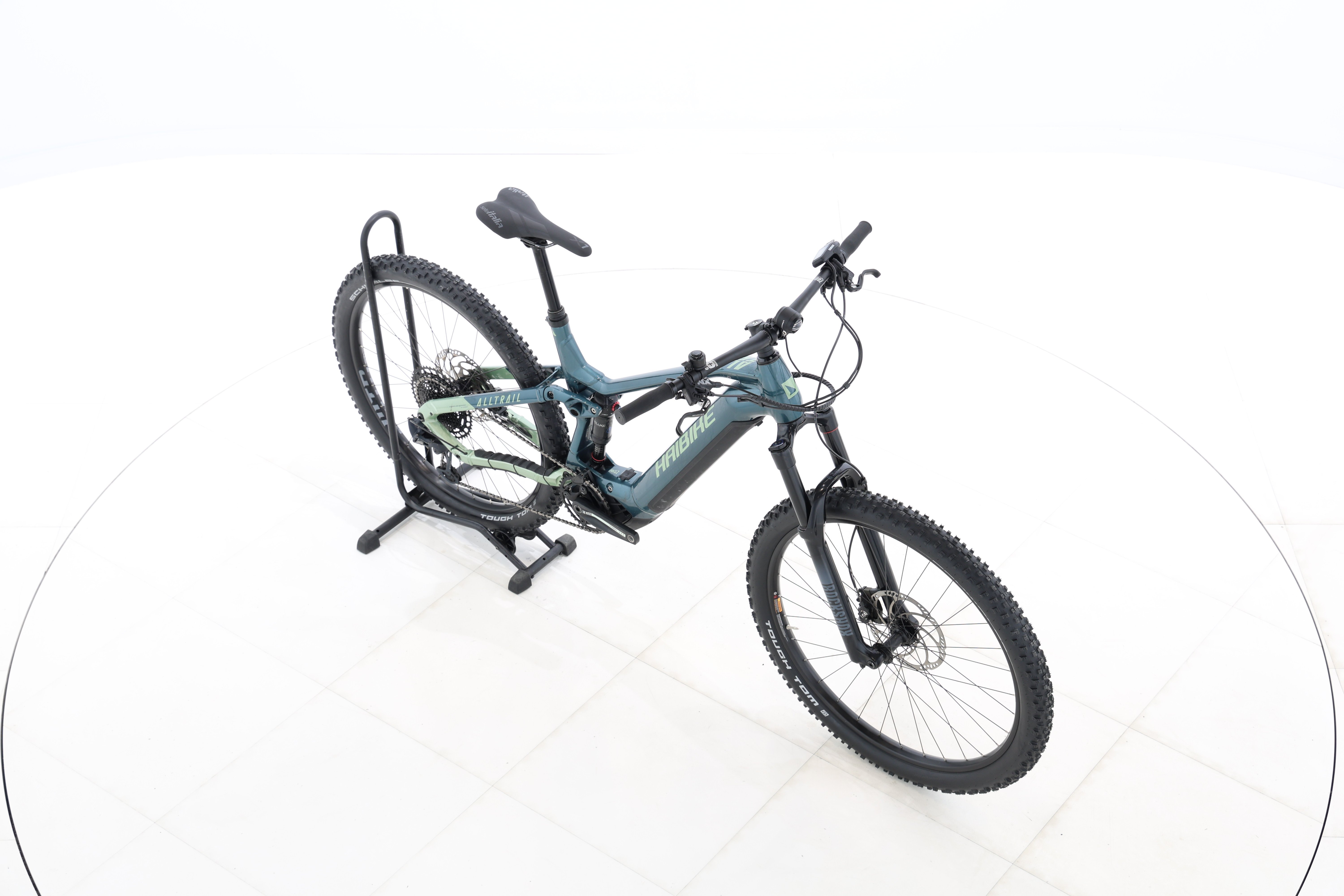 836dc593-27b6-47f4-b941-ddef9ca8f361