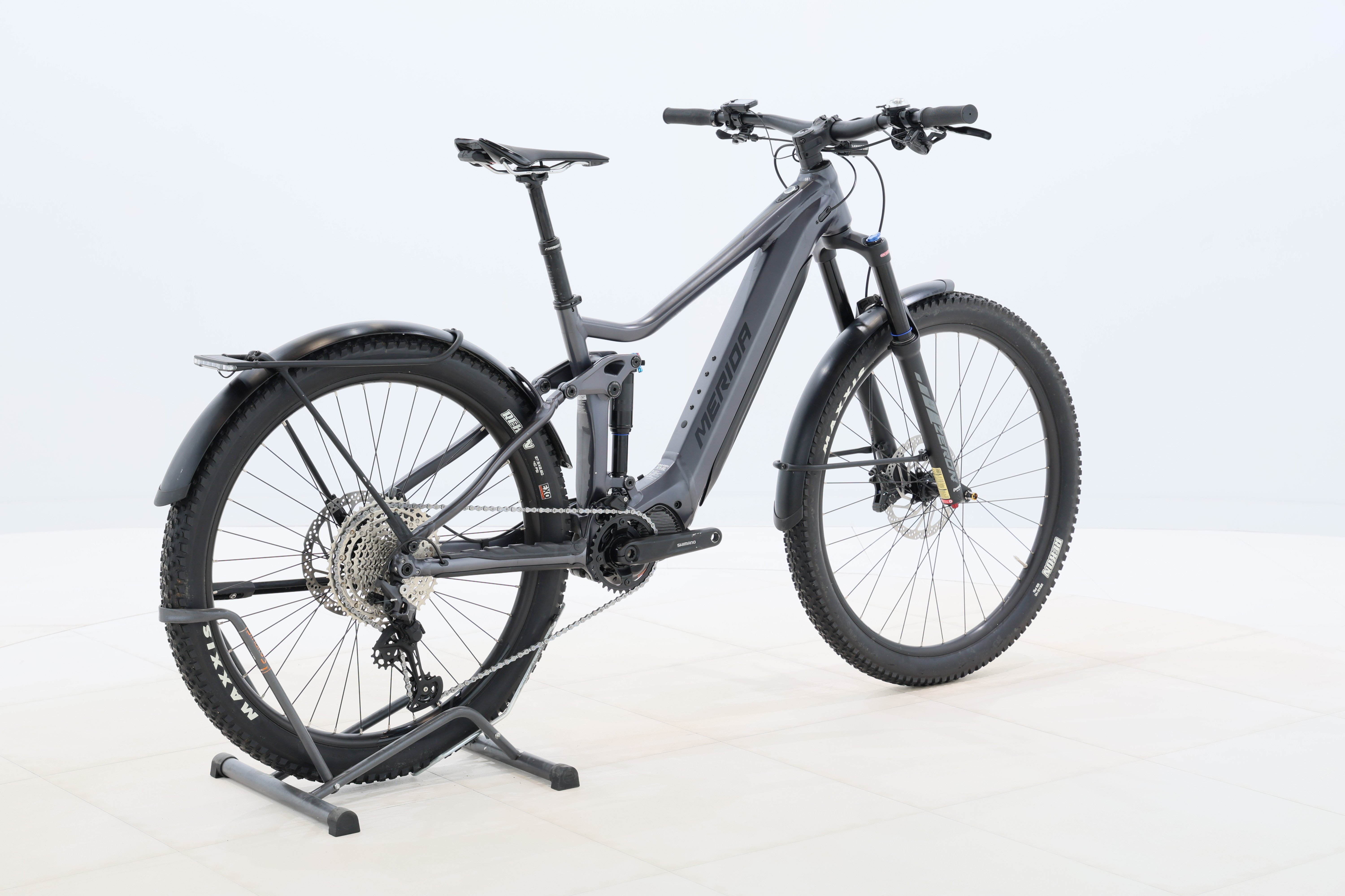 0d405807-c9e9-454f-958f-09fcd386f012