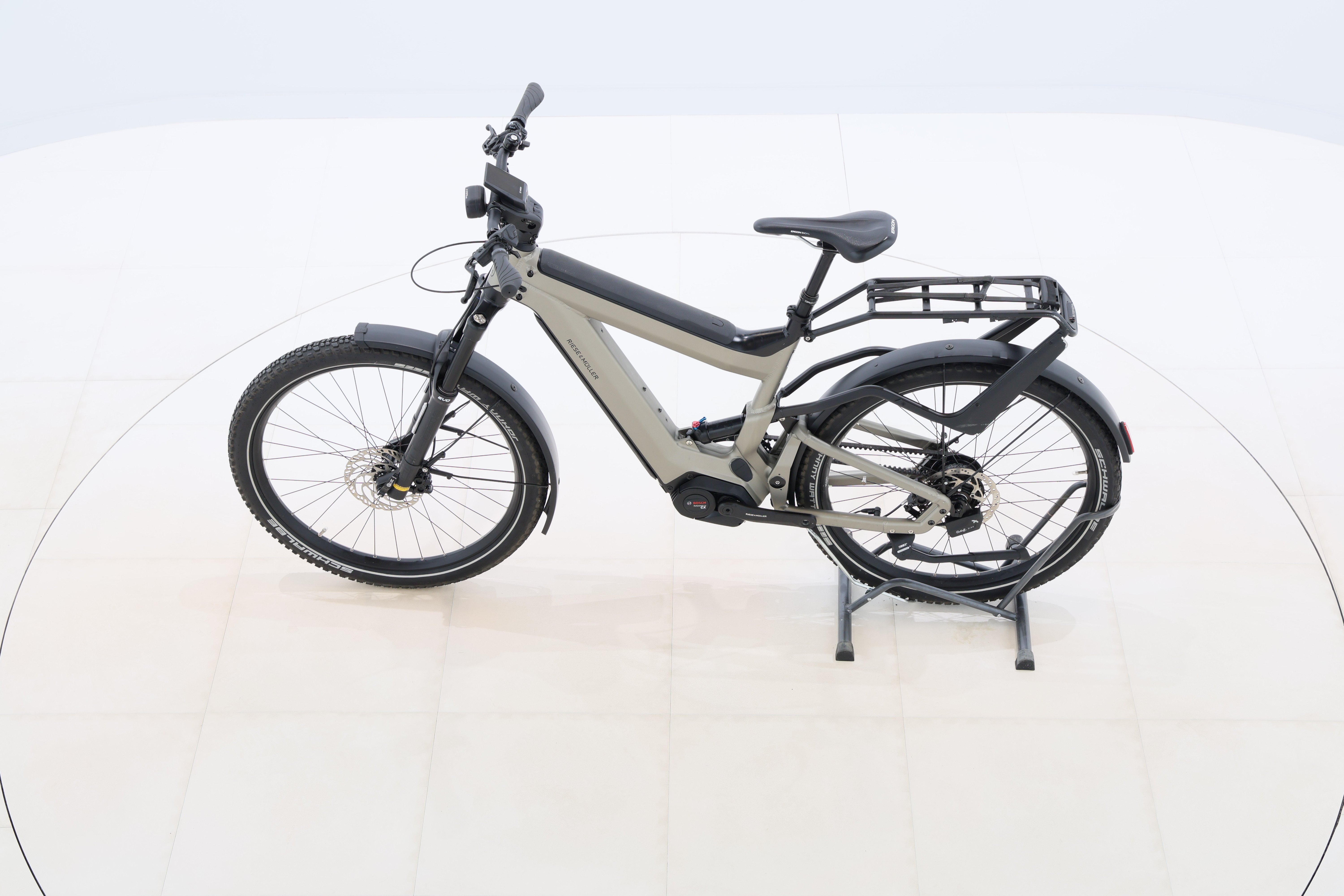 04cca609-b505-4ddb-a736-3cfa97a24fad