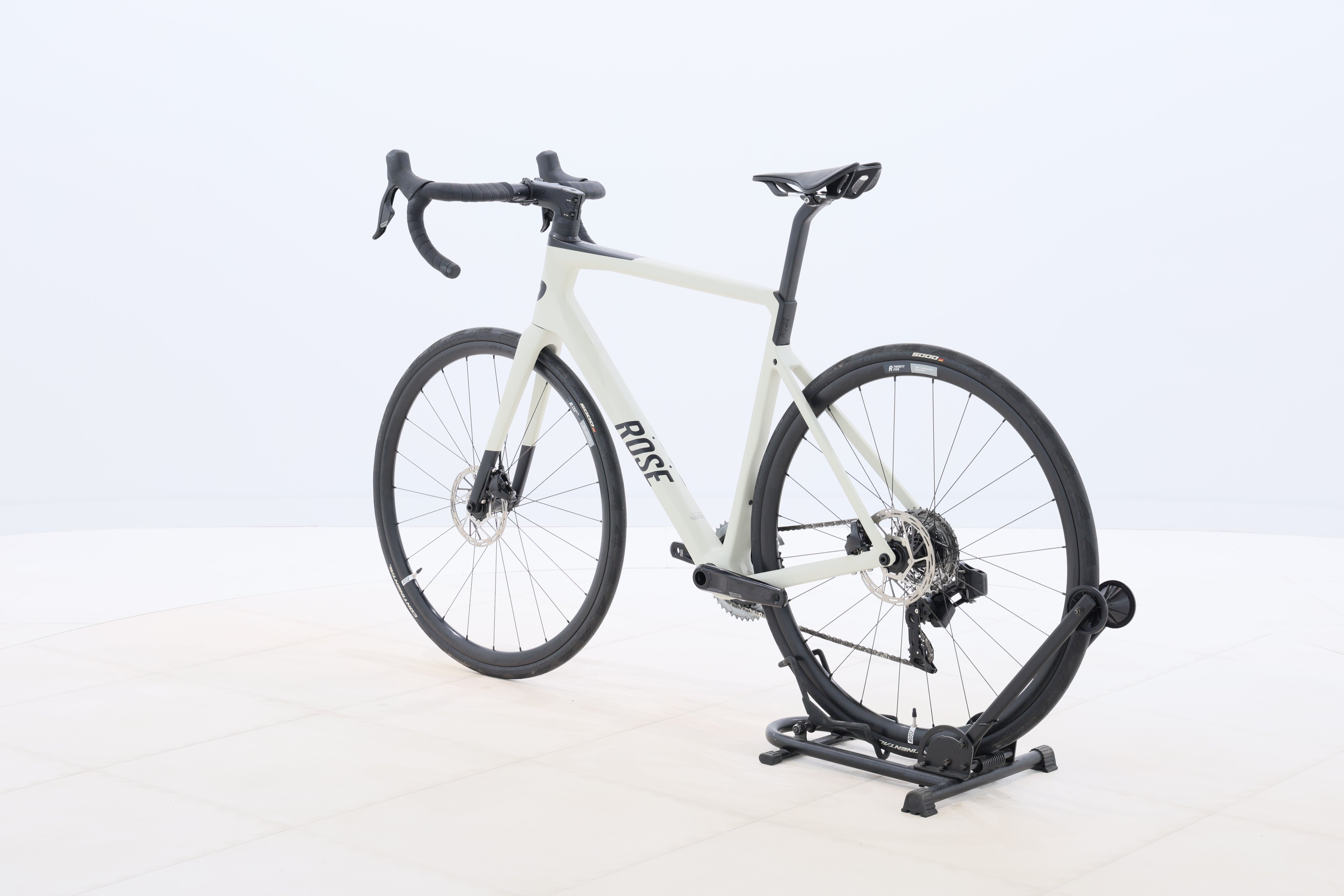 c0526f5d-e671-4e70-b96c-6140b04e81b0