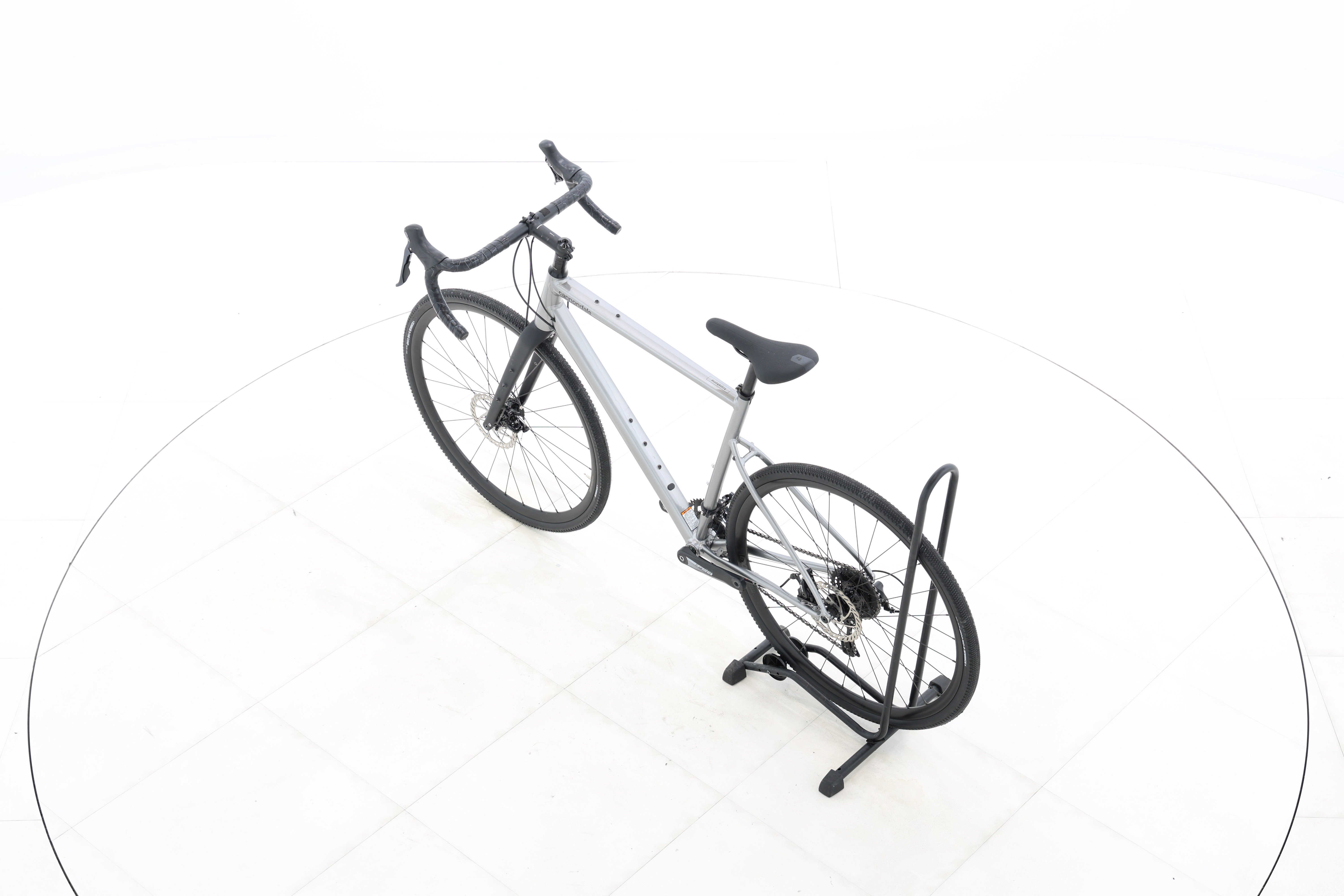 ee5723e1-2581-4cf0-aa33-05e123f555b2