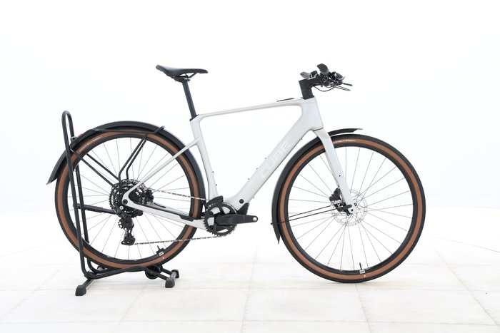 Cube NULANE HYBRID C:62 RACE FE 400X 2026