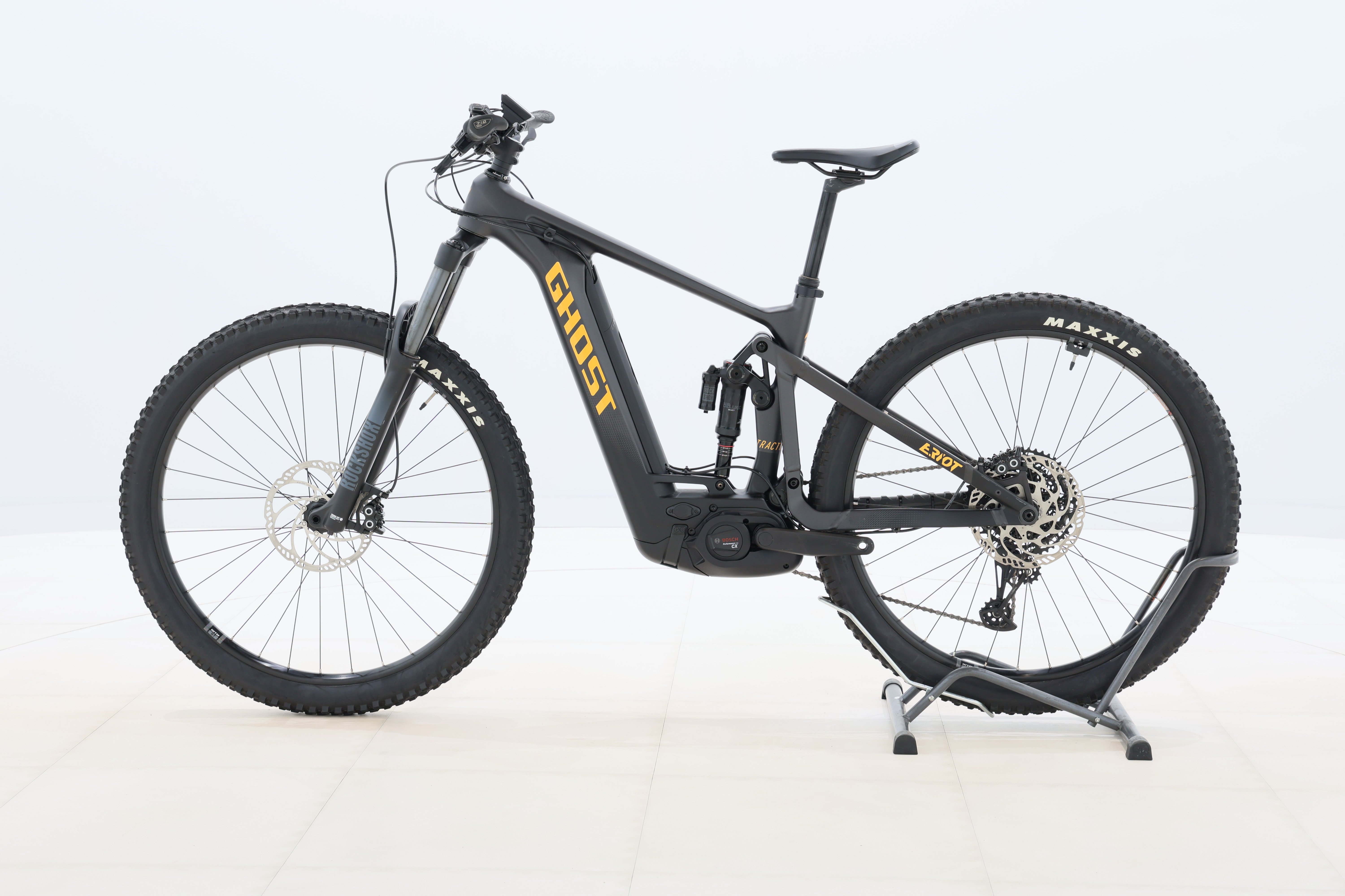 718c3341-abe3-4f79-8255-441ca3a6de42