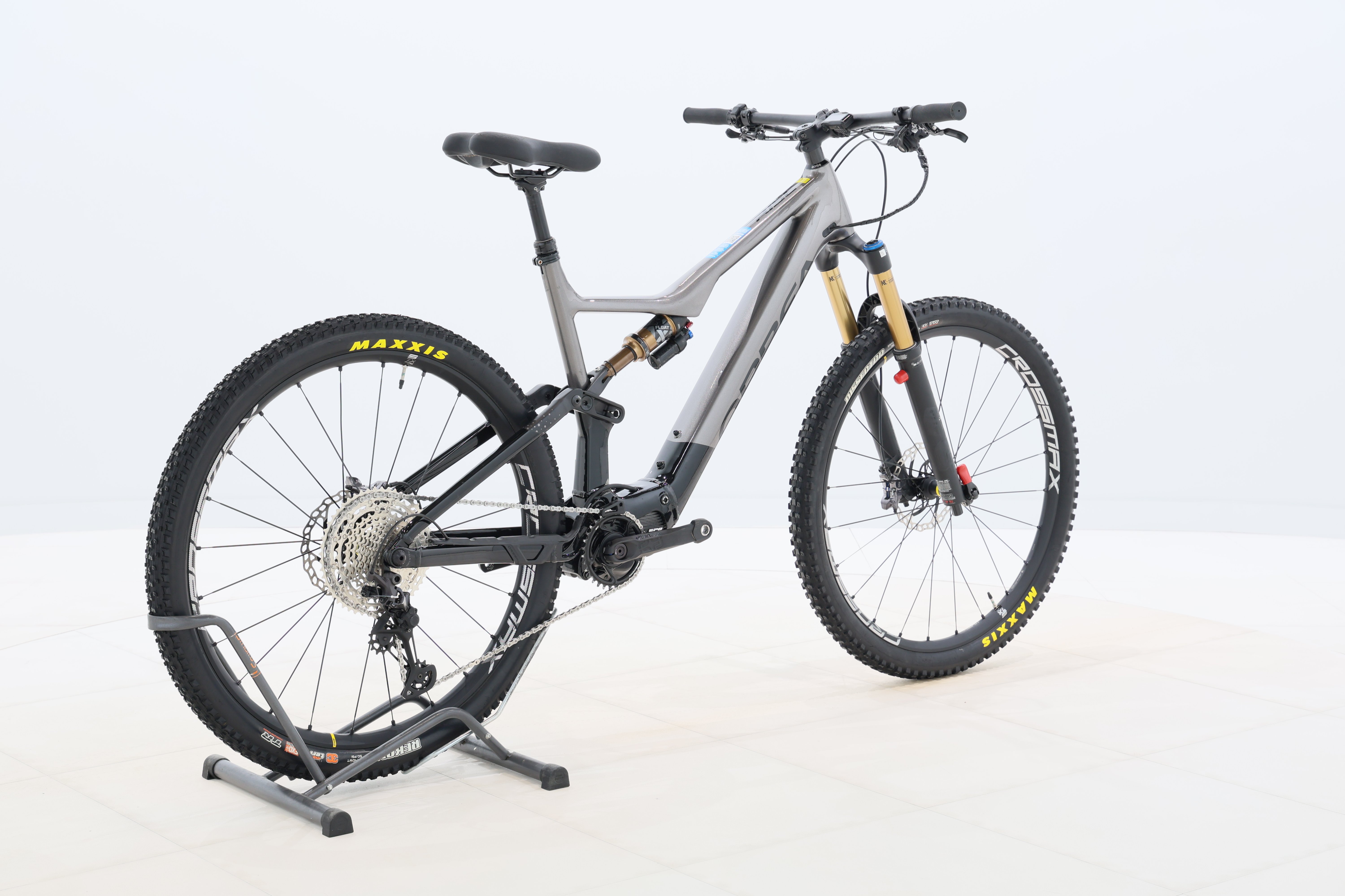 456833d4-46ca-4d6d-a3f7-3a6888a4d9e0