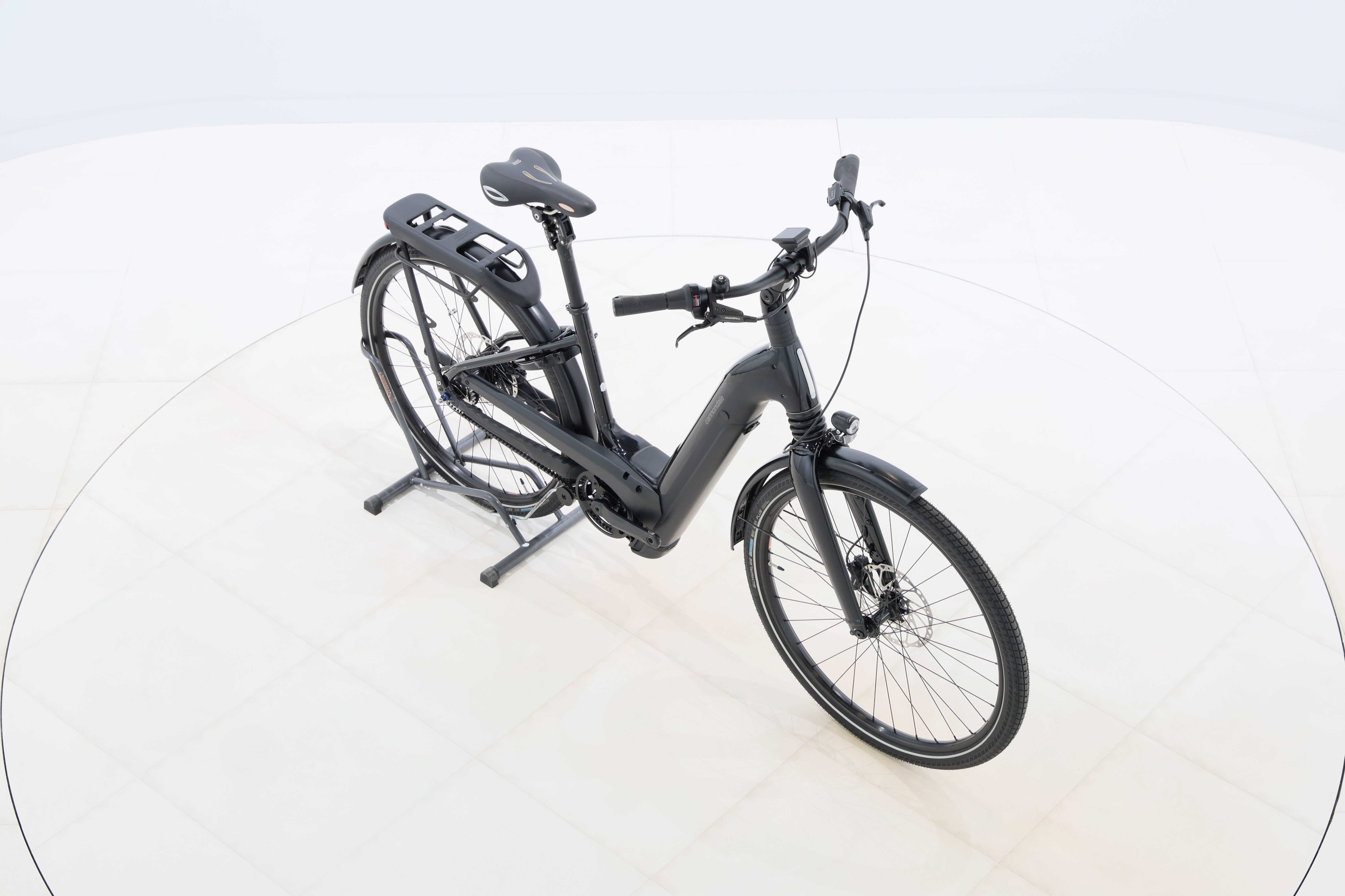 1538e6b7-462c-414c-ae83-e78be24bfe98