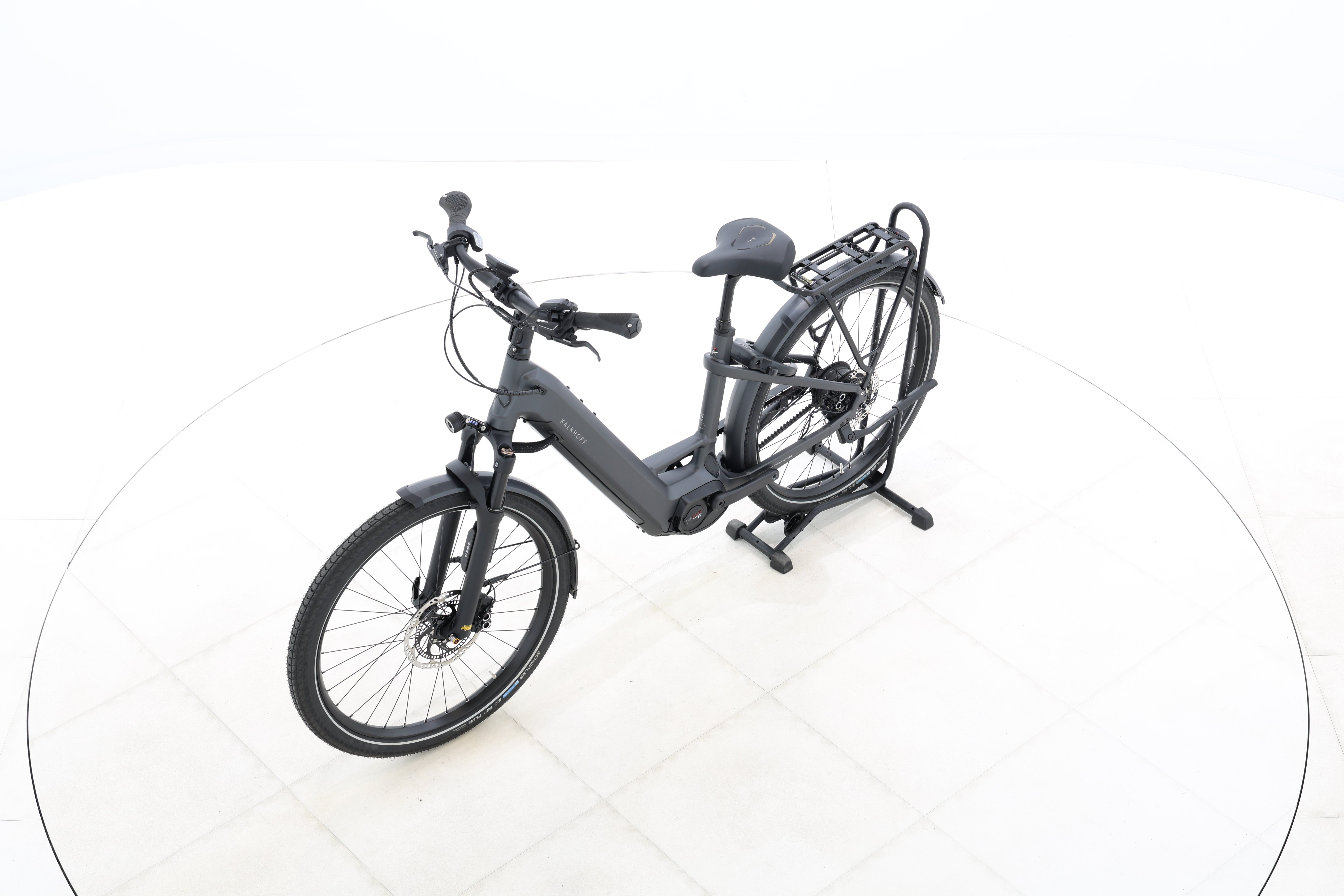 b70ebb99-cad7-47f2-ae68-6effc2bad4c2