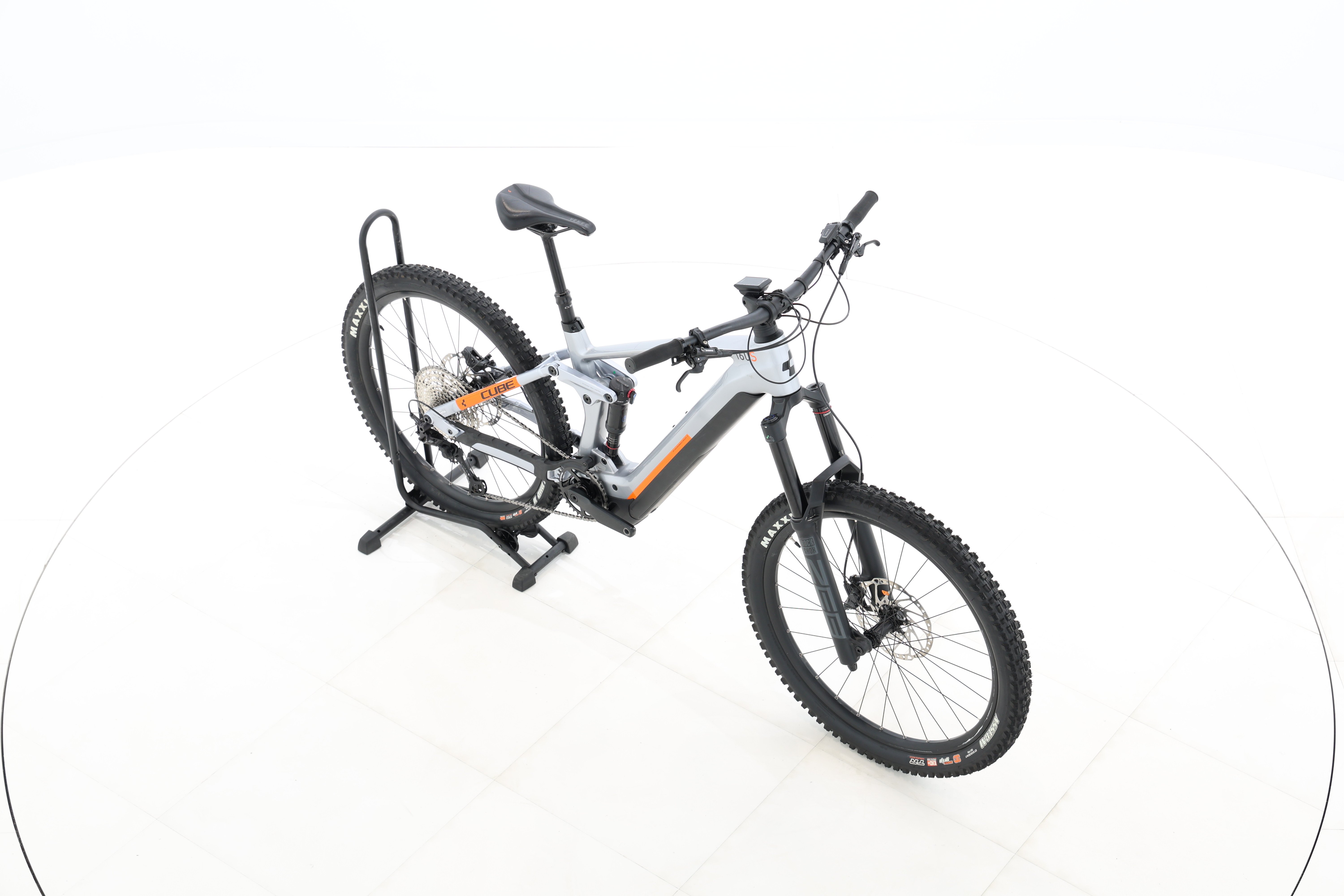 d966dfa4-c5d4-4088-81e2-0ecfe5a55281