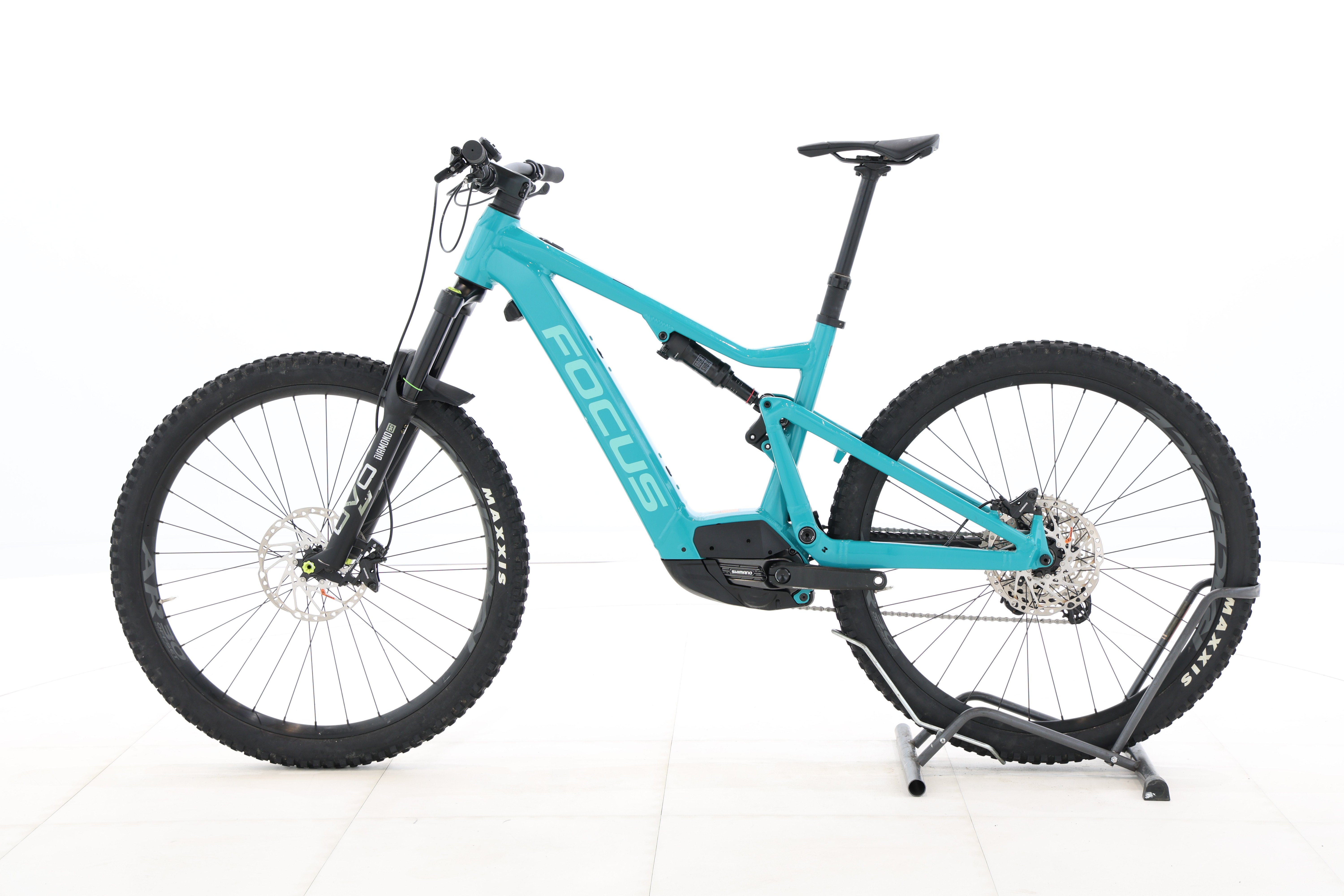 b0b97835-f992-4230-a48b-16f47c806427