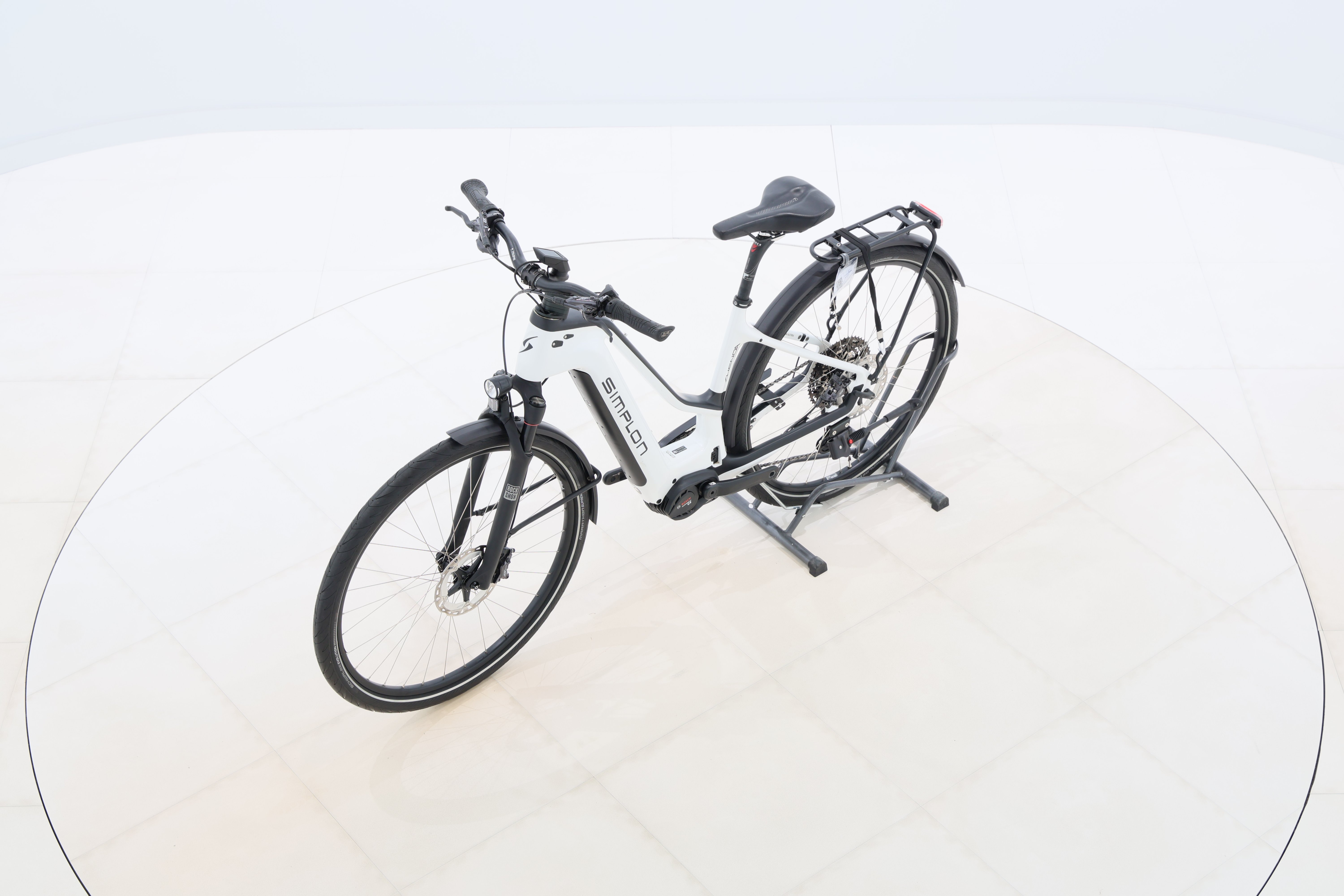 9dcbb986-4b11-47be-999d-1654d5c48bee