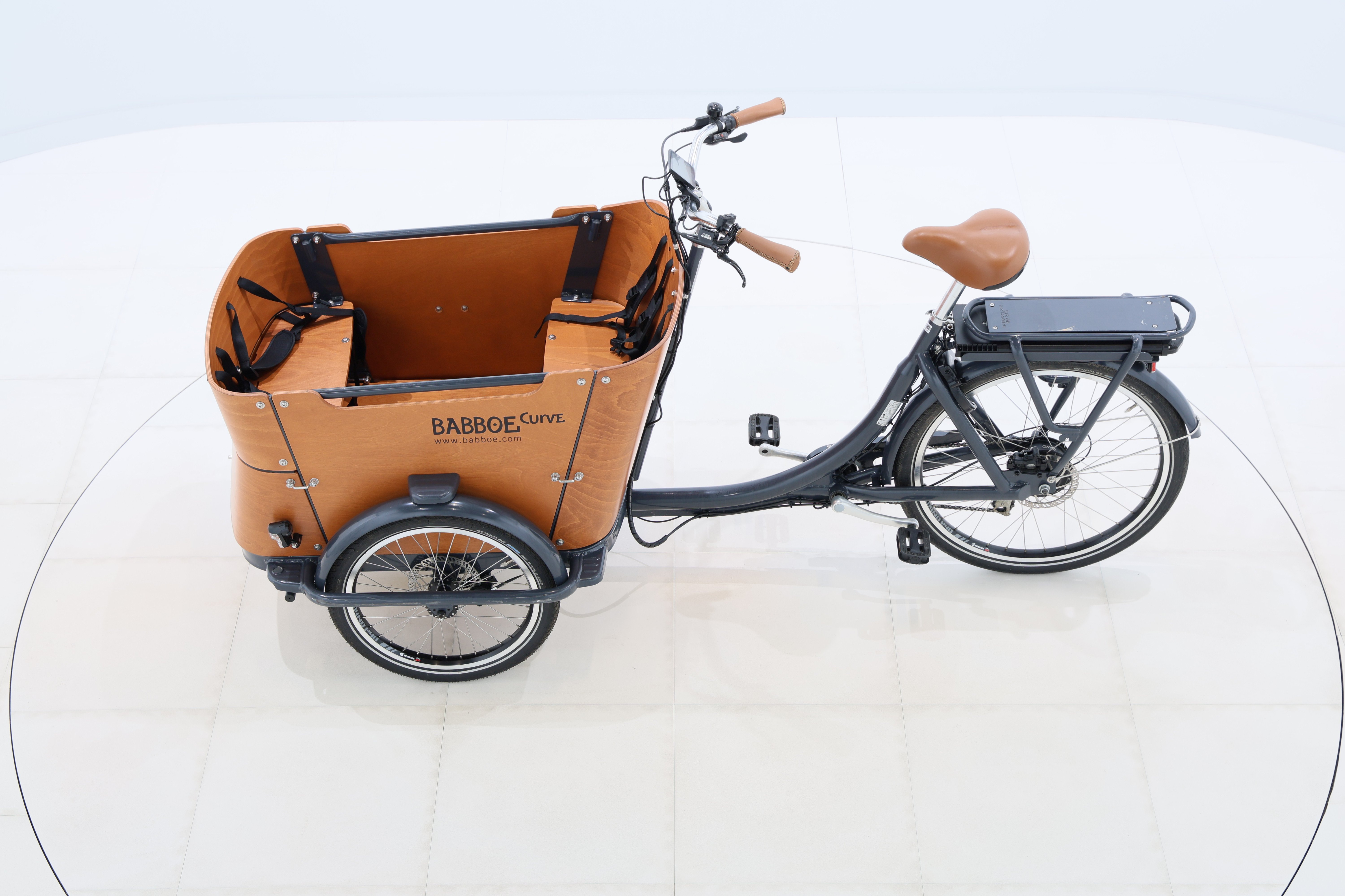 aa059f52-ea57-4923-835b-6c8d0e87c97e