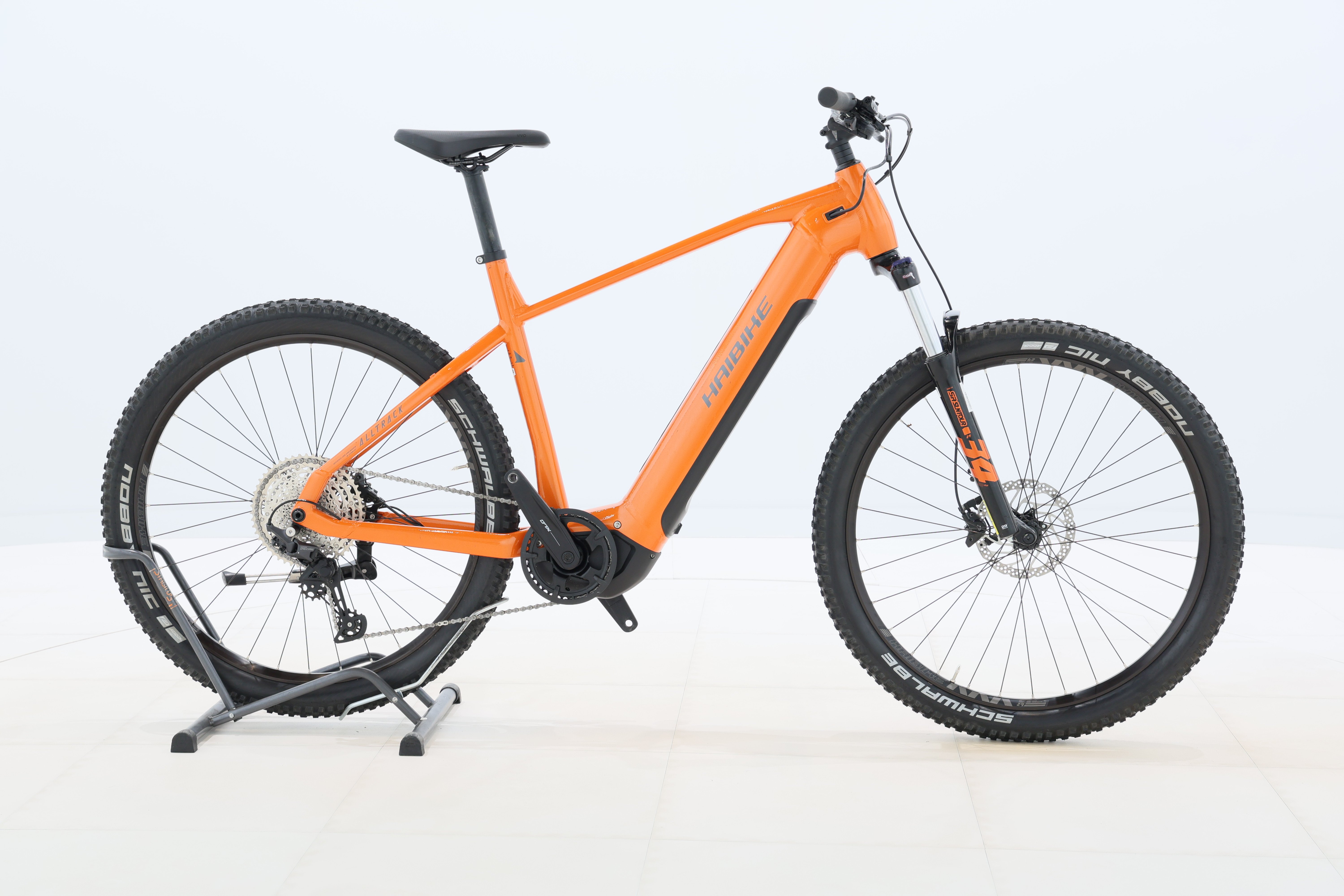 3d70393f-8400-4625-bce9-a58f6cd0b47f