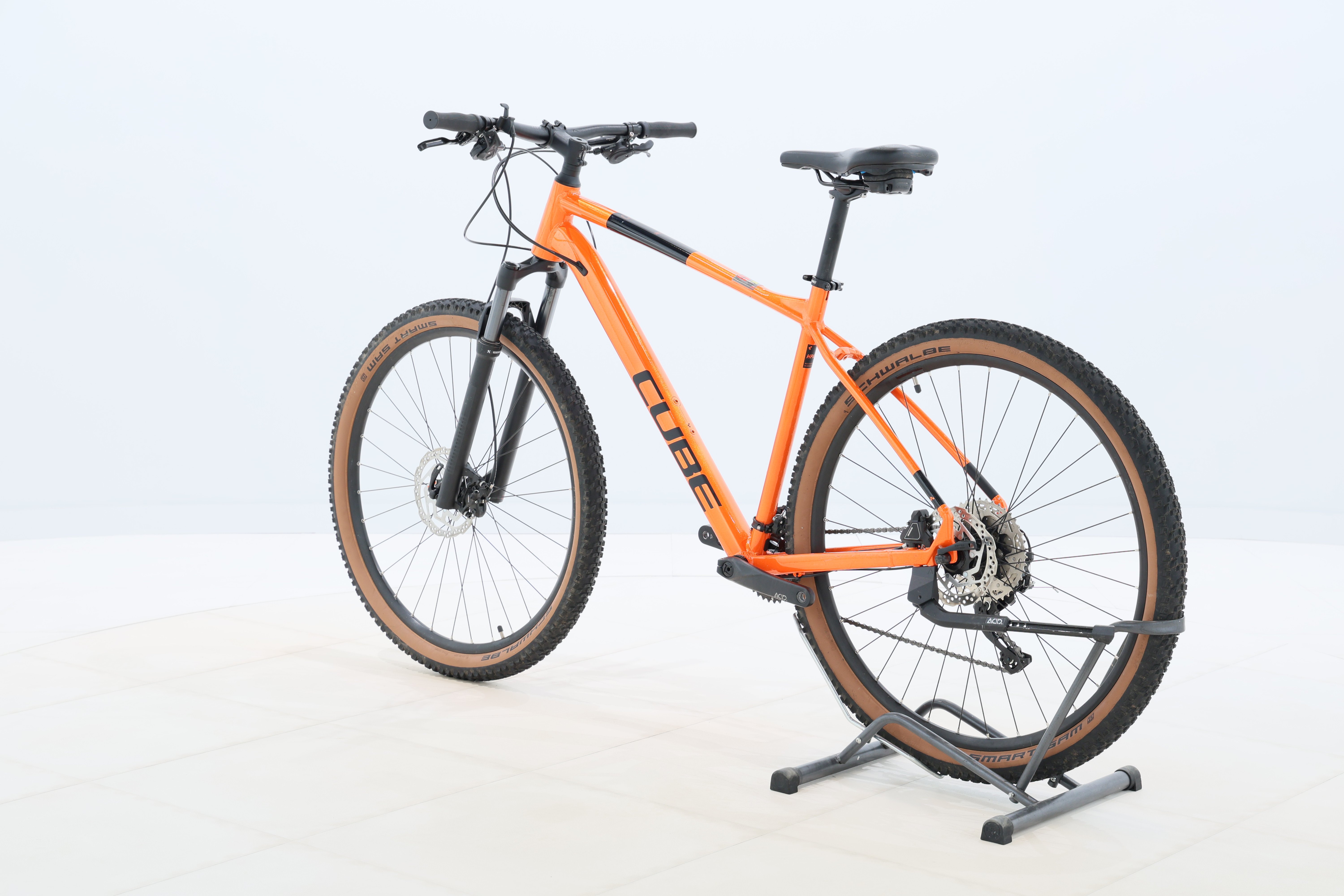 cbeed965-68e2-4586-917c-26131eb2a751