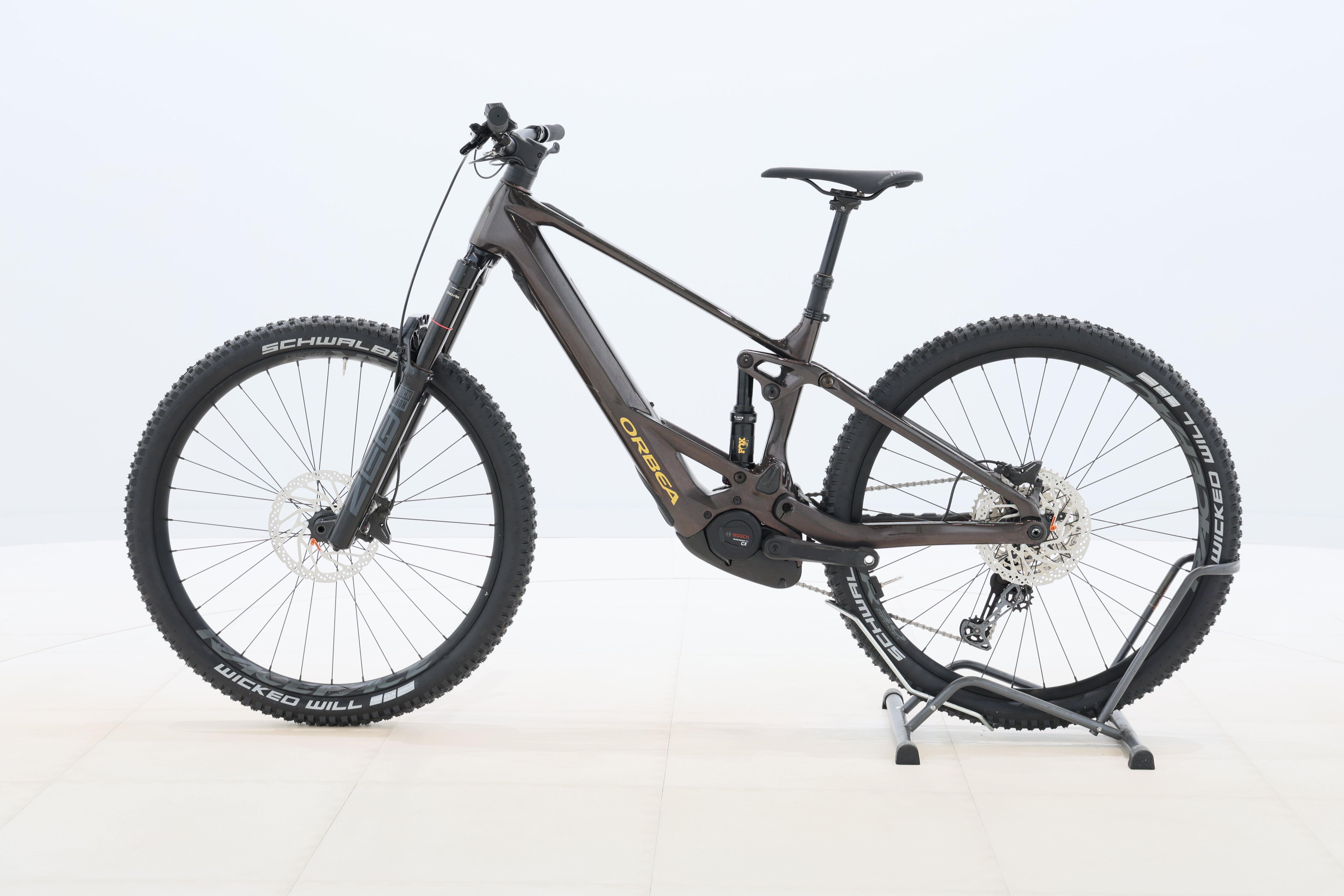 85fdd854-5b8e-4e33-b7e1-c86aacfb8e85