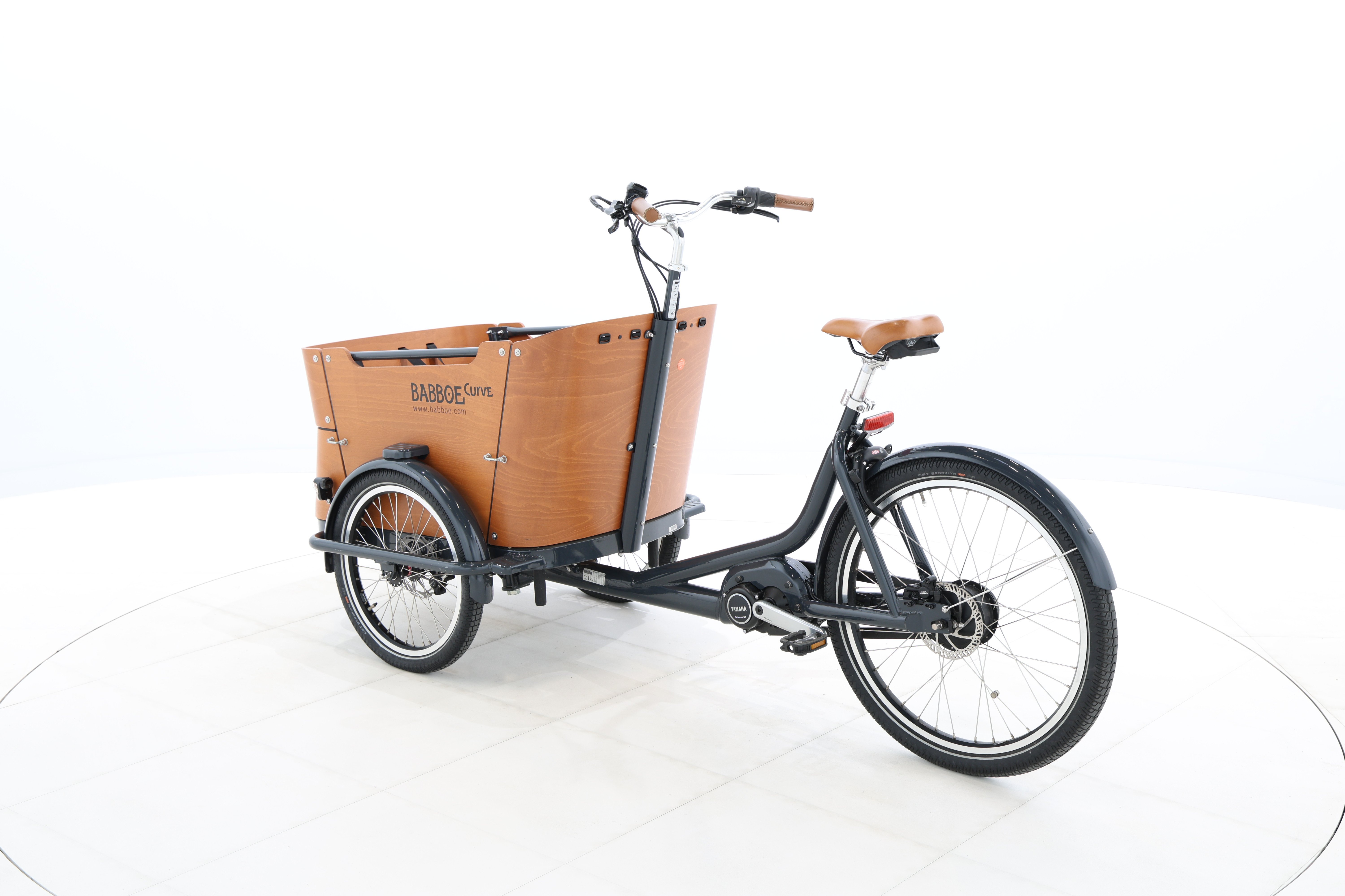 8e081421-0024-4ead-865c-0de5e6ffed61