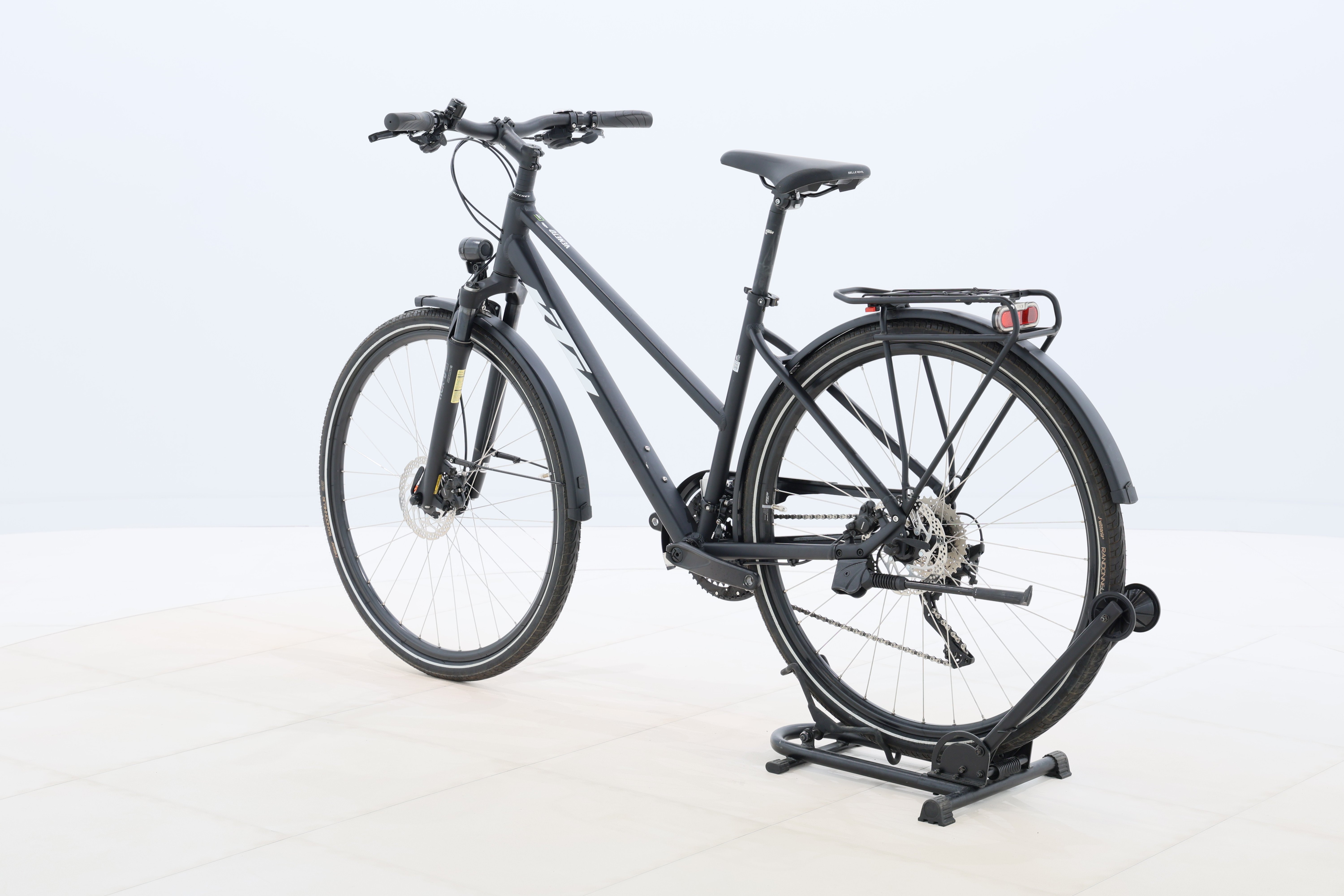 d30a0055-f723-46e1-8310-bf298216fcdf