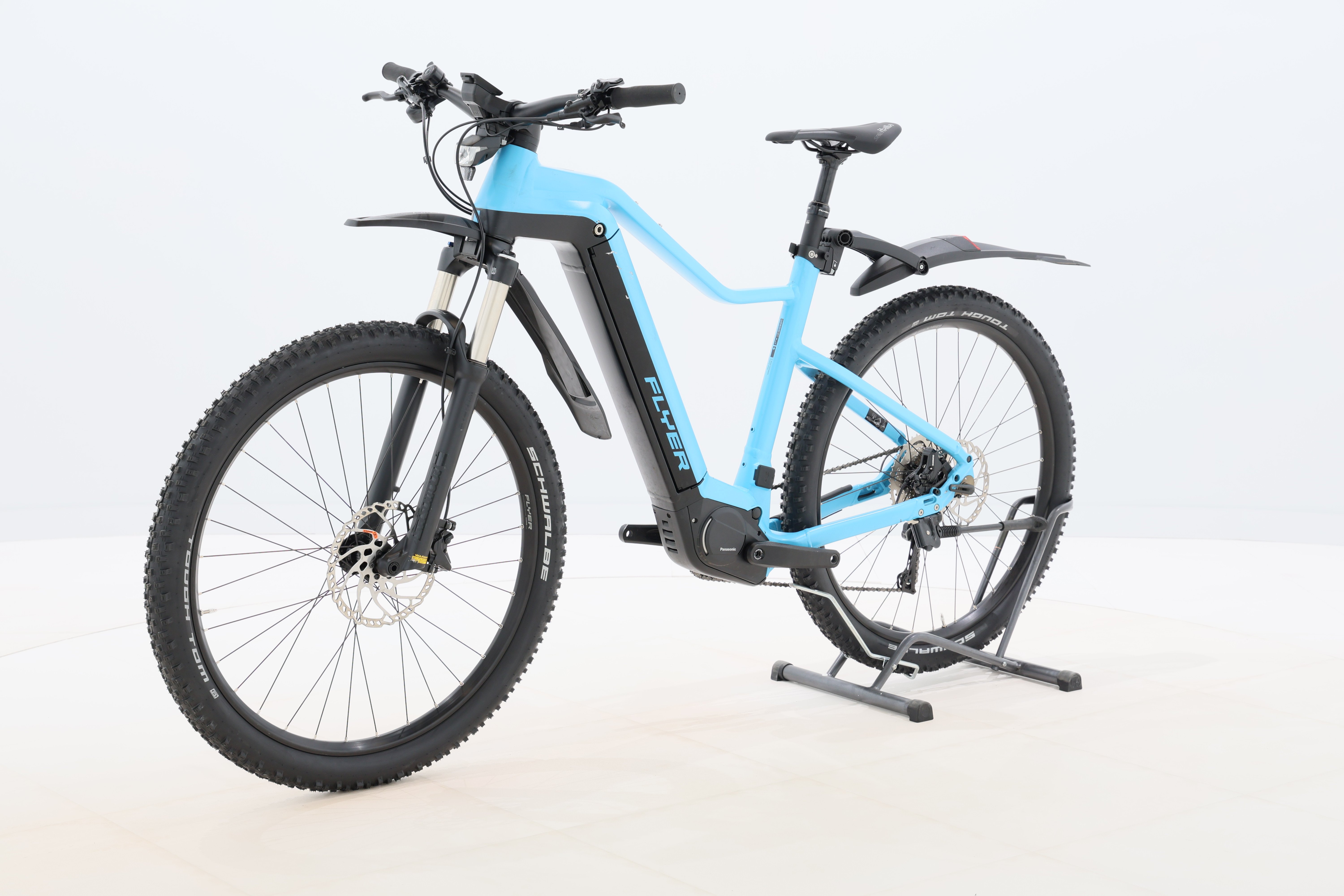 13dec2ec-0735-44e8-bd76-56351ded32bc