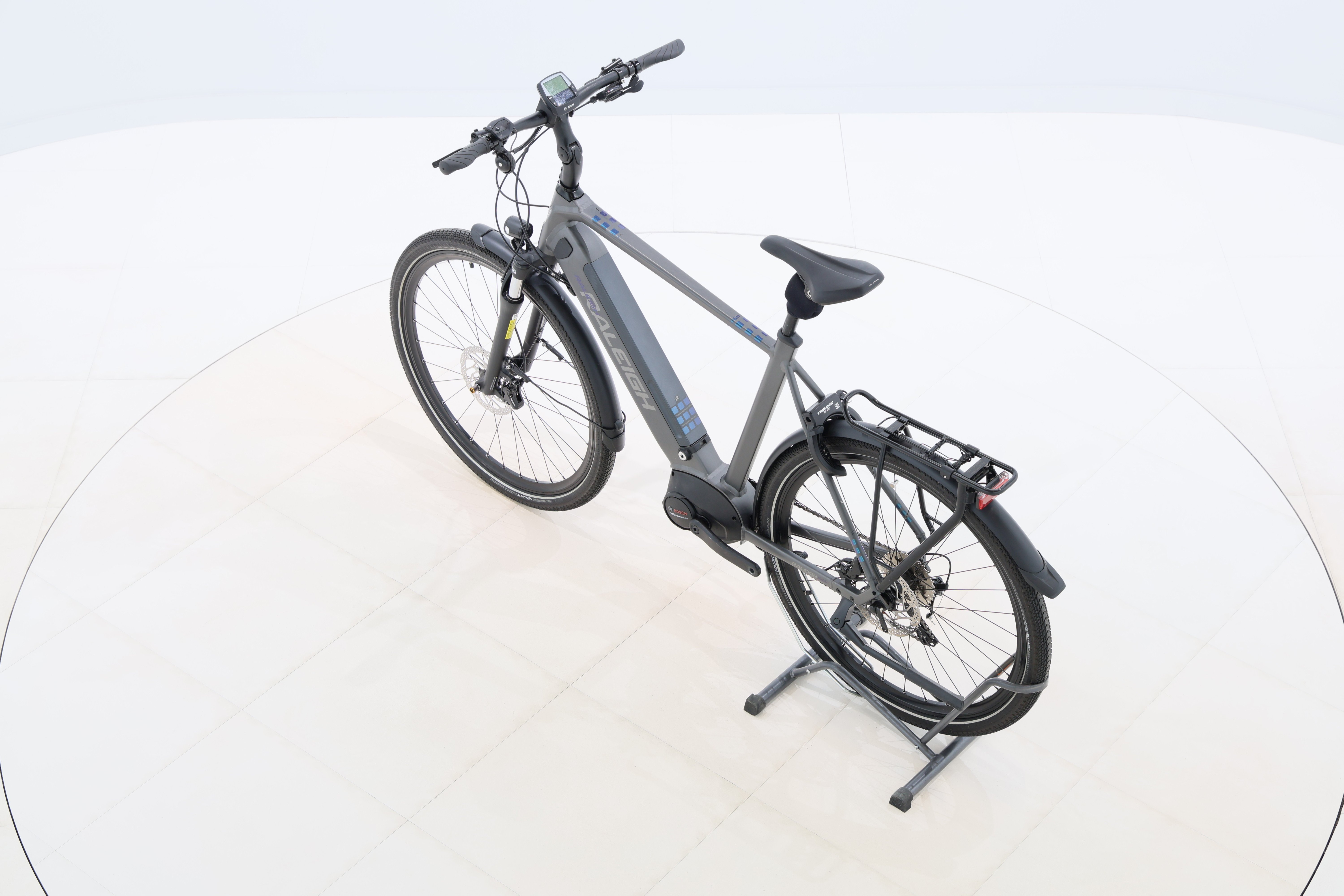 69d23100-74de-43e2-805c-a6950d13f896