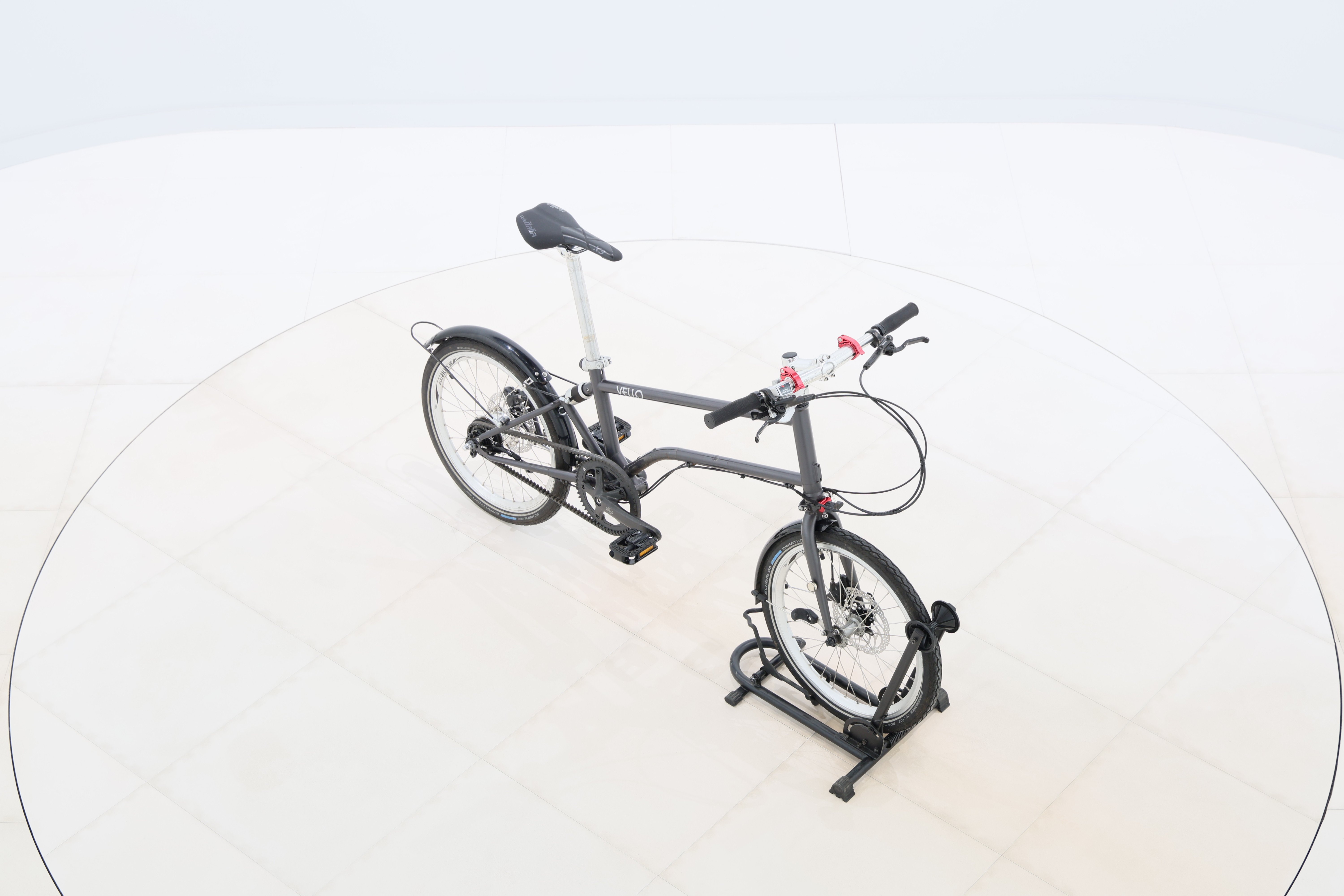 f4634e76-d73d-465f-a129-a029e8181325