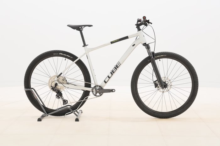 Cube Attention SLX 2023