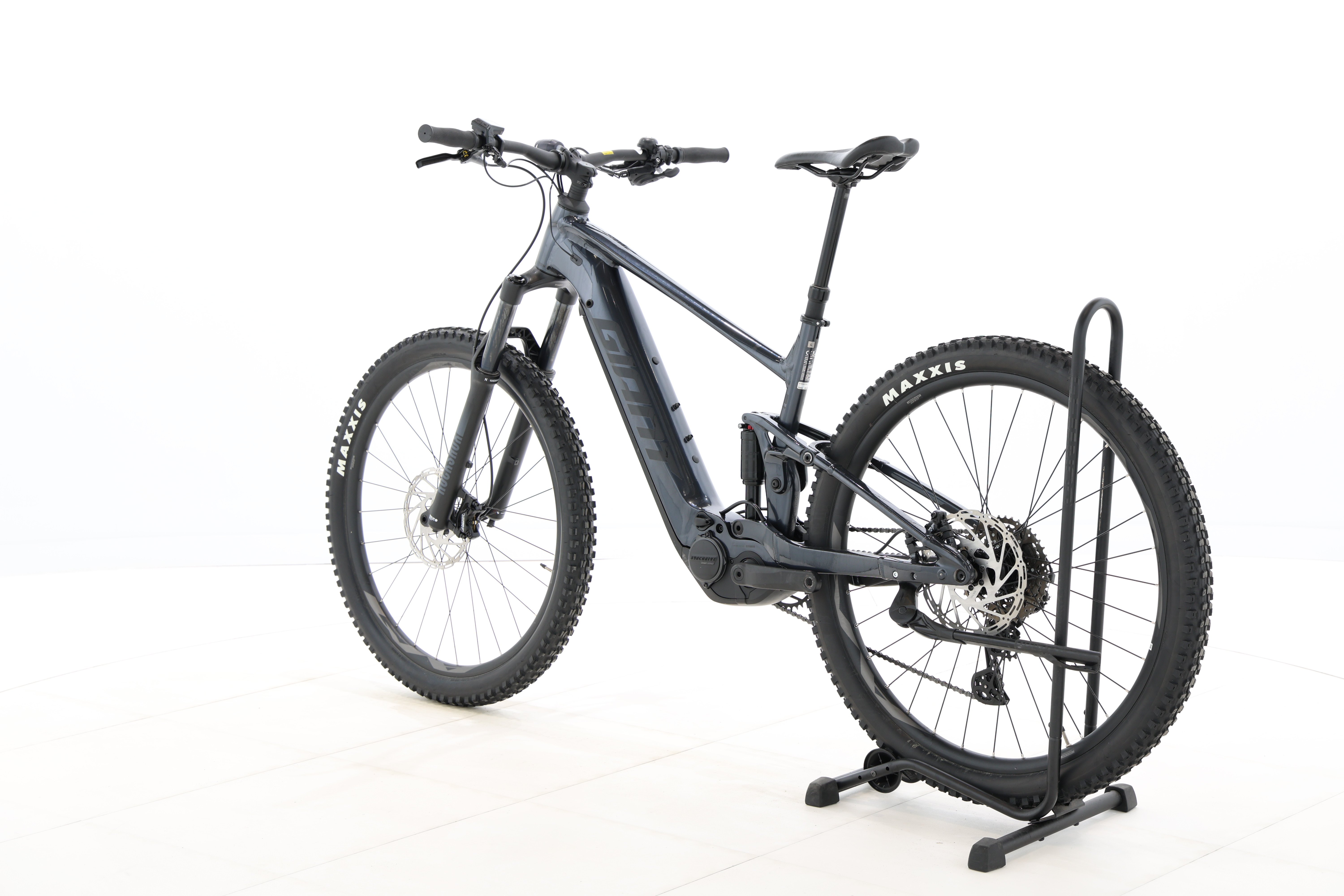 e9bfc45e-733f-413a-9a41-998c24bd033e