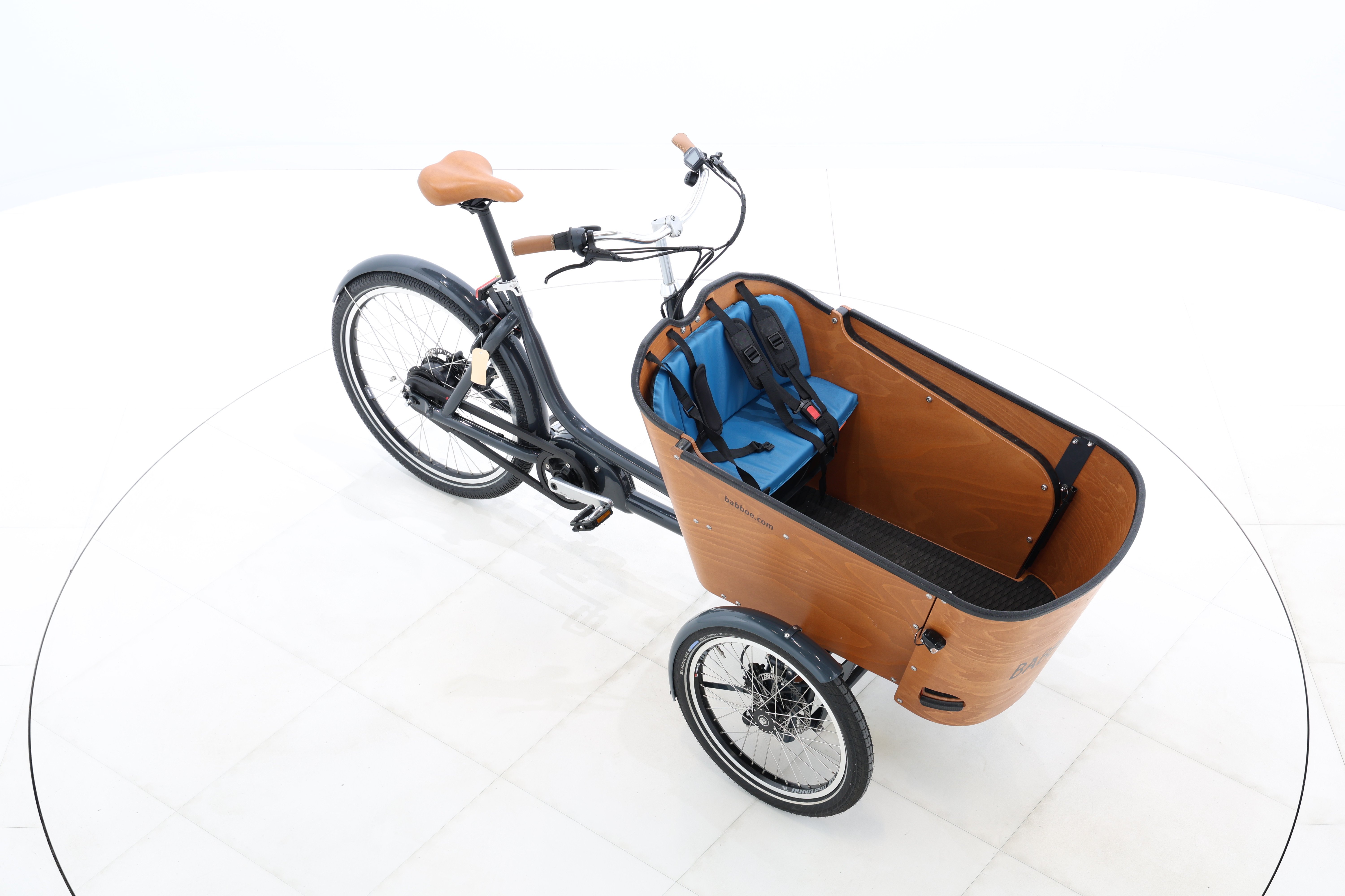 3cbfebf7-fc35-48b8-b4c5-2f87f34e15ac