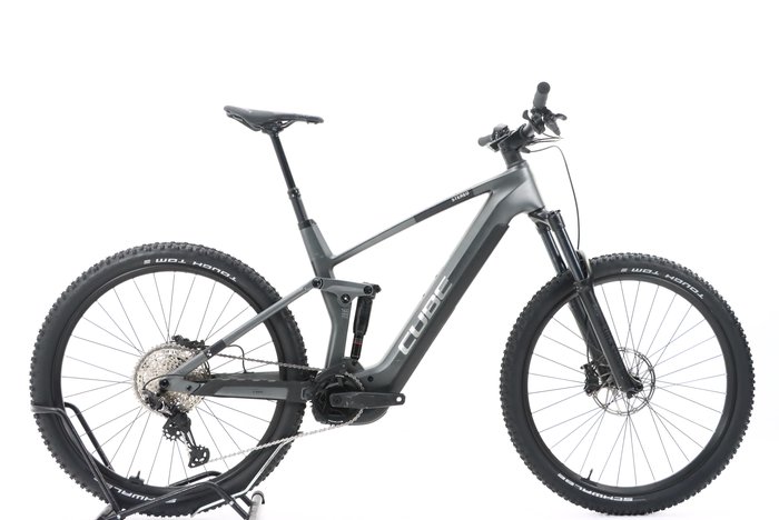 Cube STEREO HYBRID 140 HPC RACE 750 2023