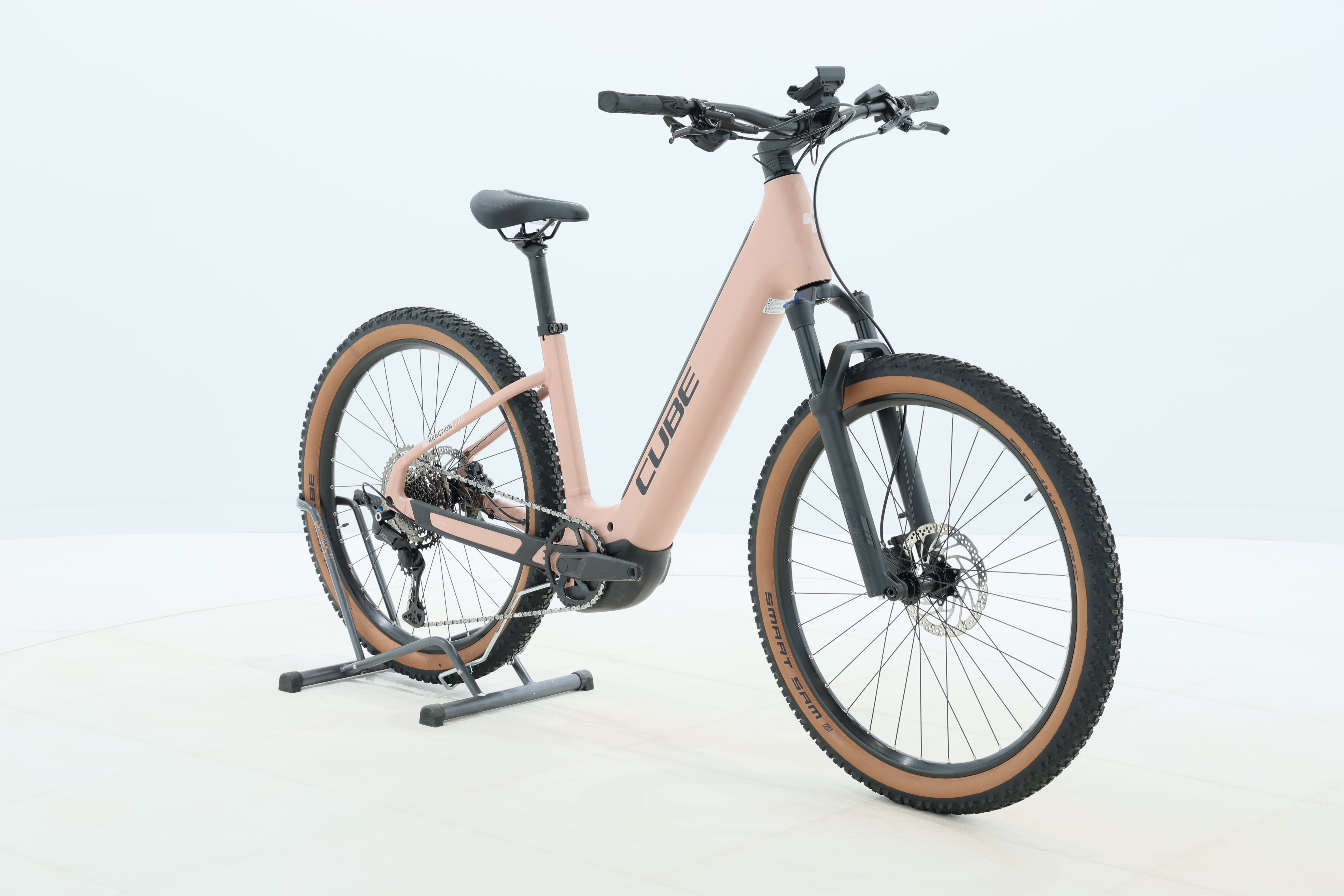 b31b6cd5-0069-4e60-a28e-2e668921265e