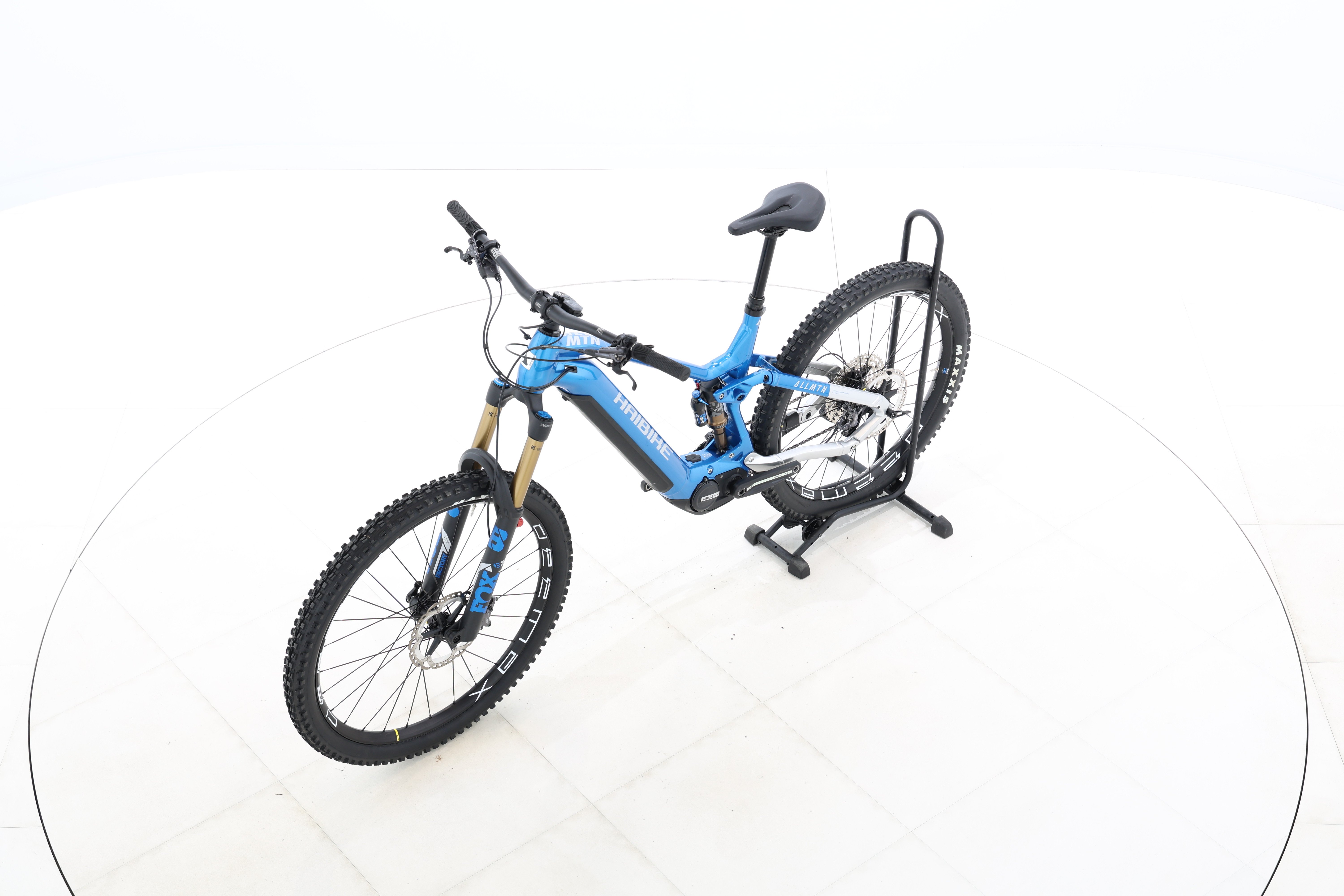 18a3d1a4-0a8e-4efc-aac9-56865c9705a6