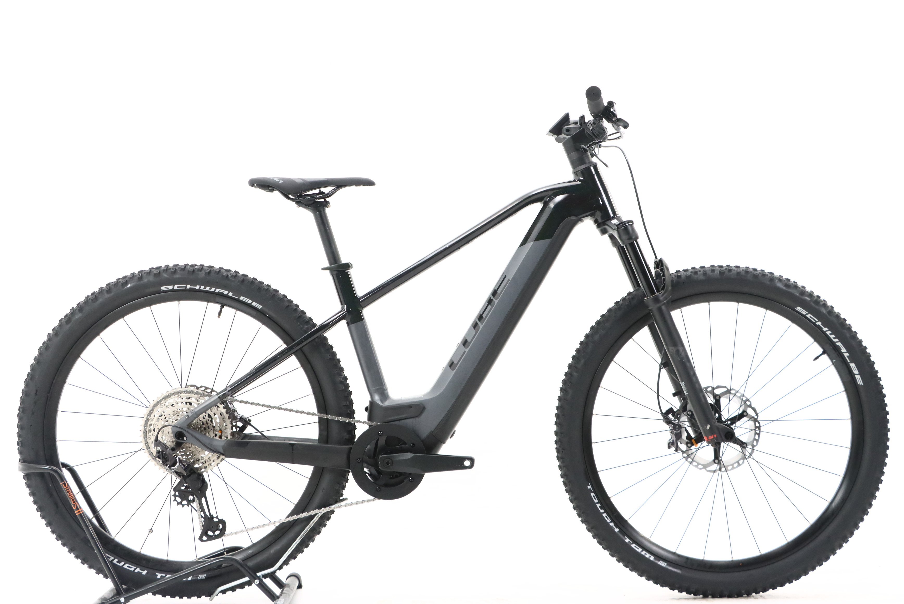 b69f1f58-2692-4fea-98f6-38a741513f5a