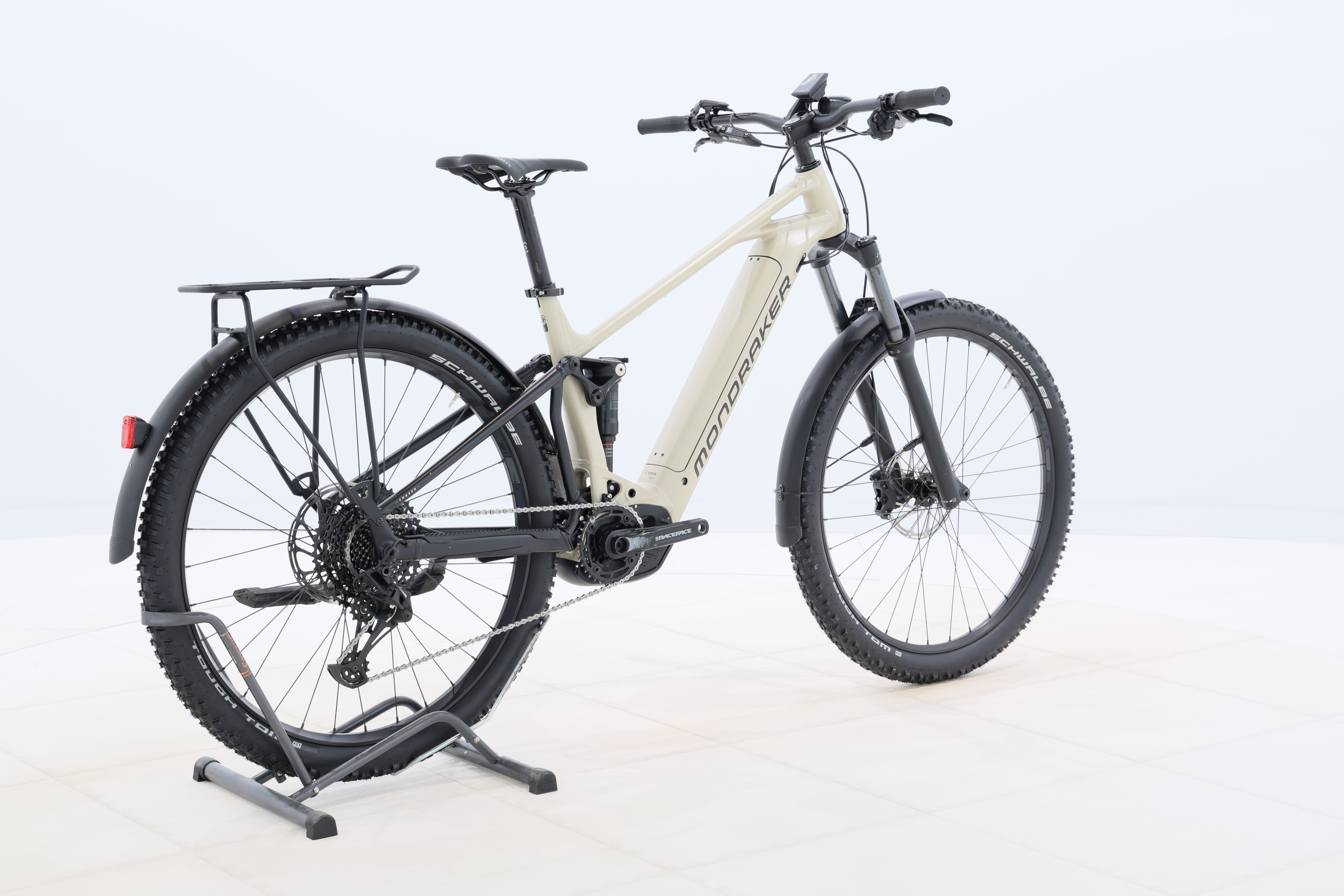 03177cf8-b0cf-4e98-9b60-d3eac3fba245