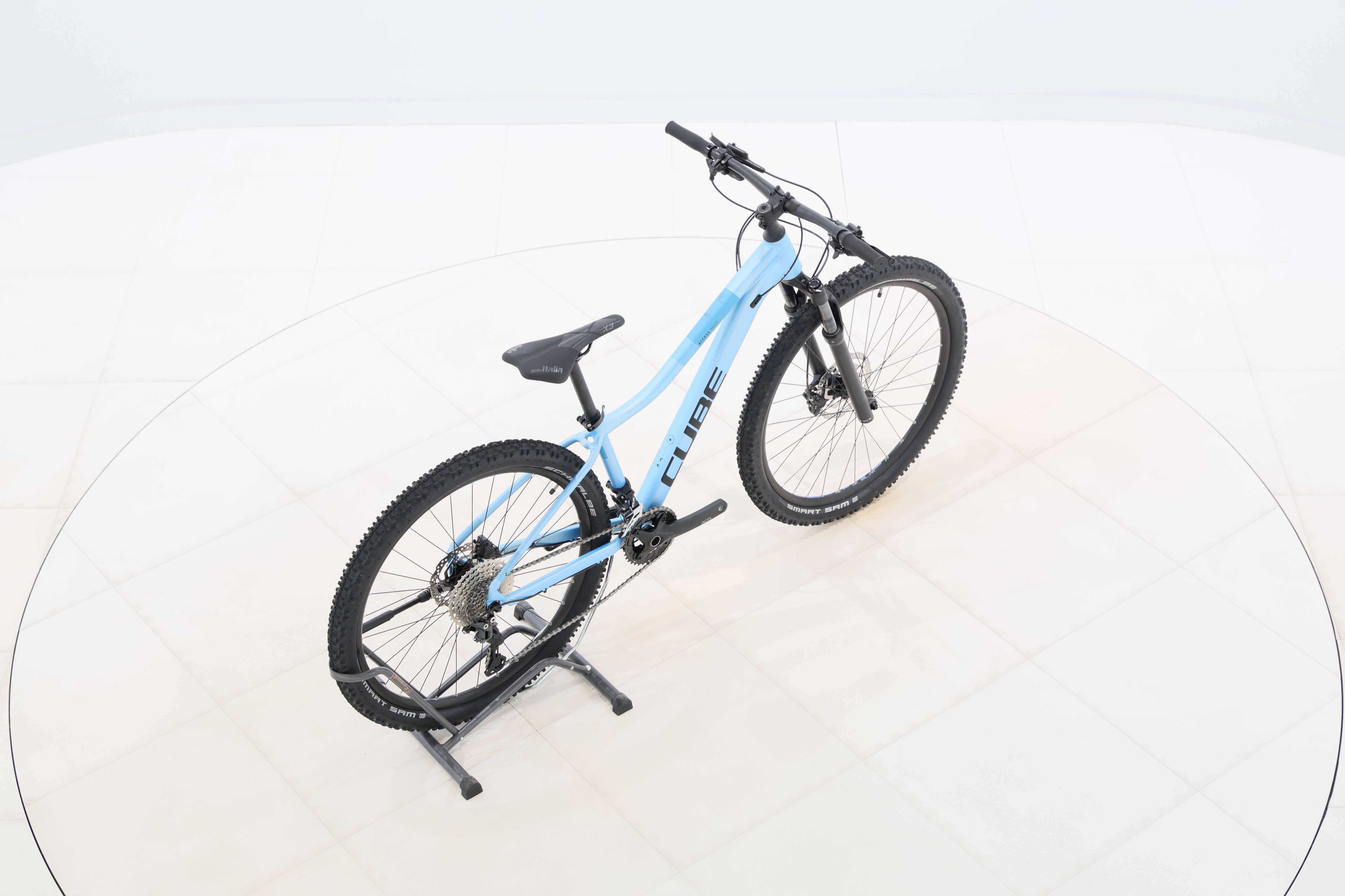 9b910c3e-4b1c-4e7a-bc87-5bdfc7eba072