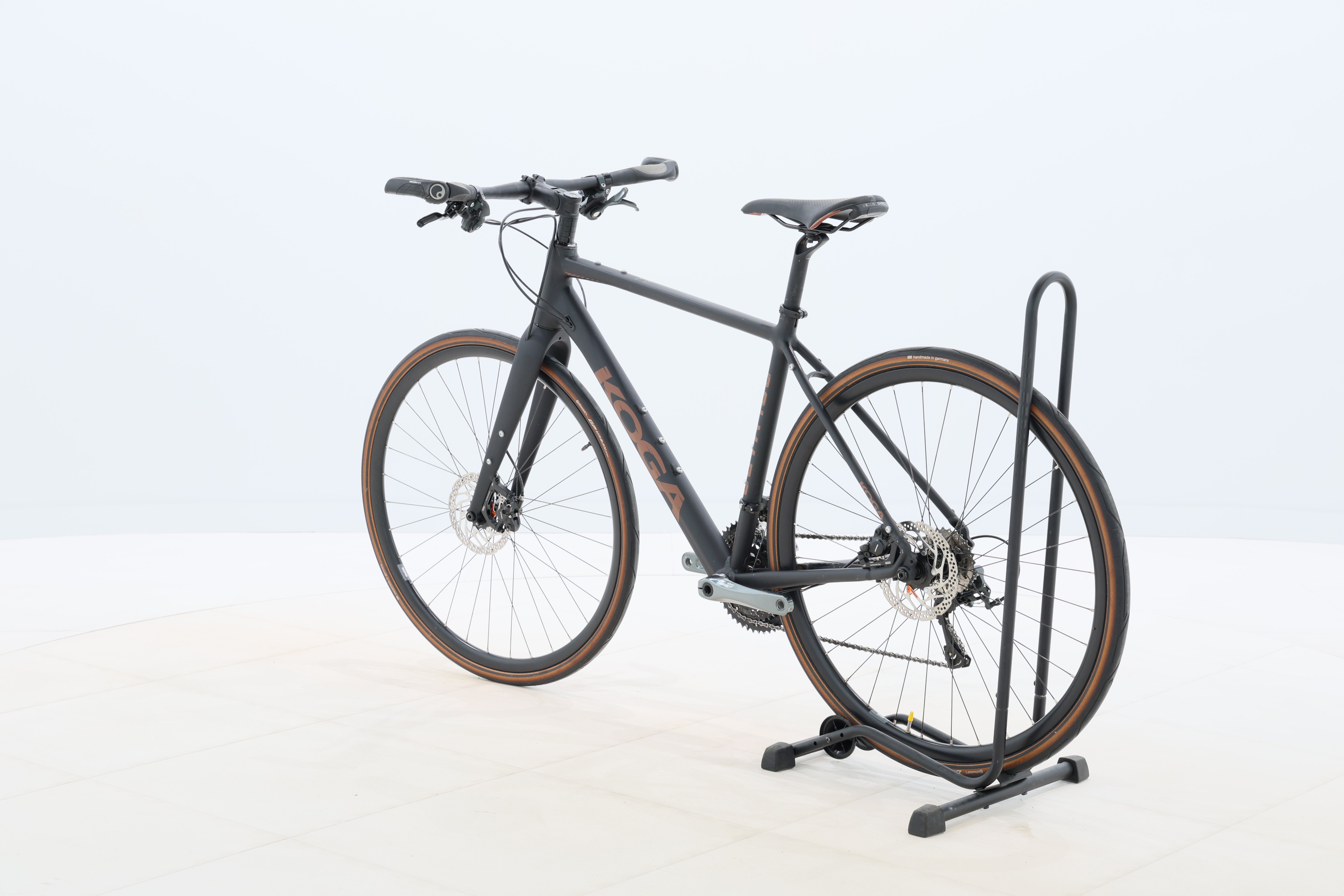 8d6131b7-5d12-4a49-a8f7-21b661485a29