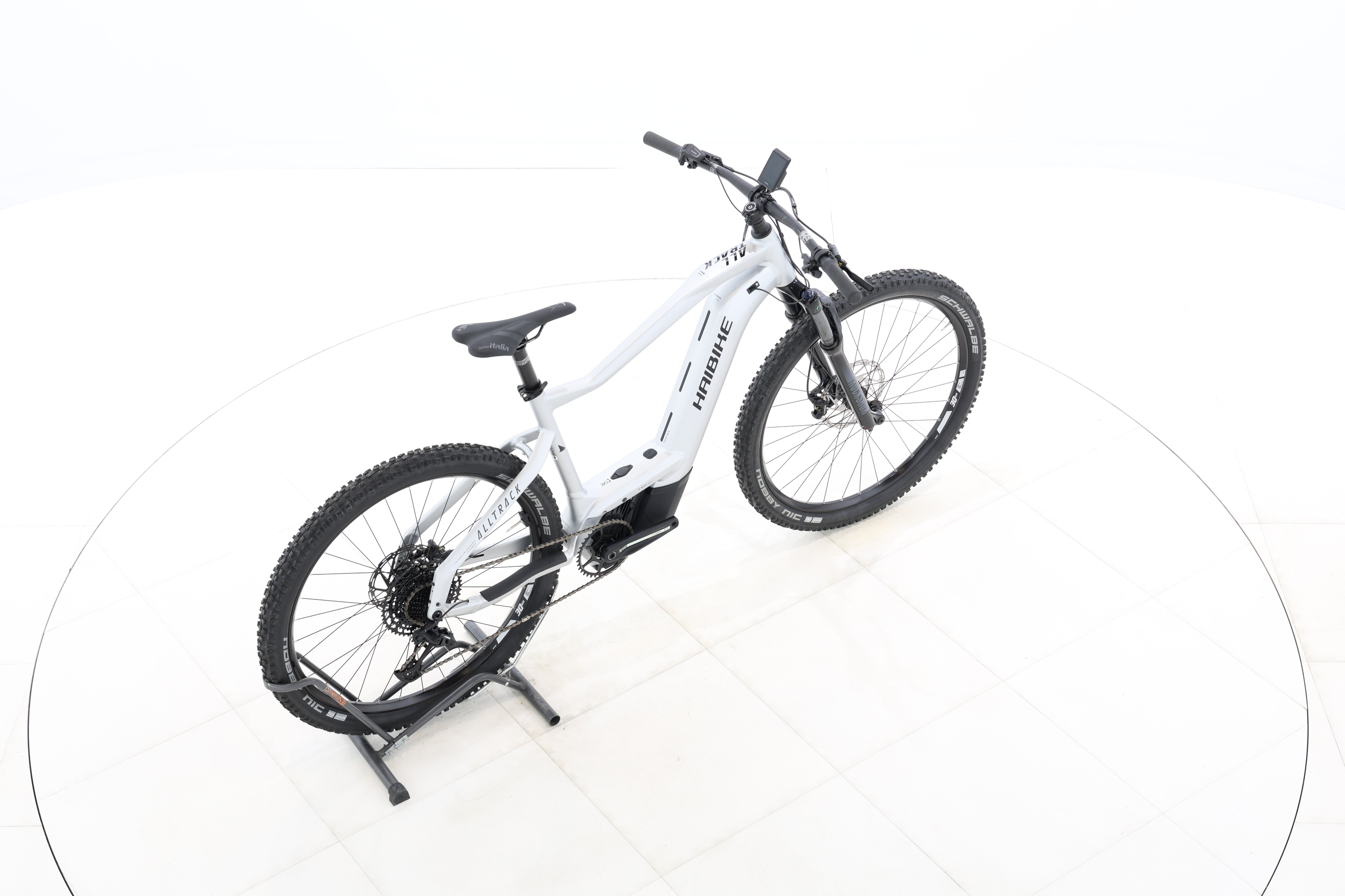 0fd7601f-14d0-47eb-aff1-67bd478aed4d