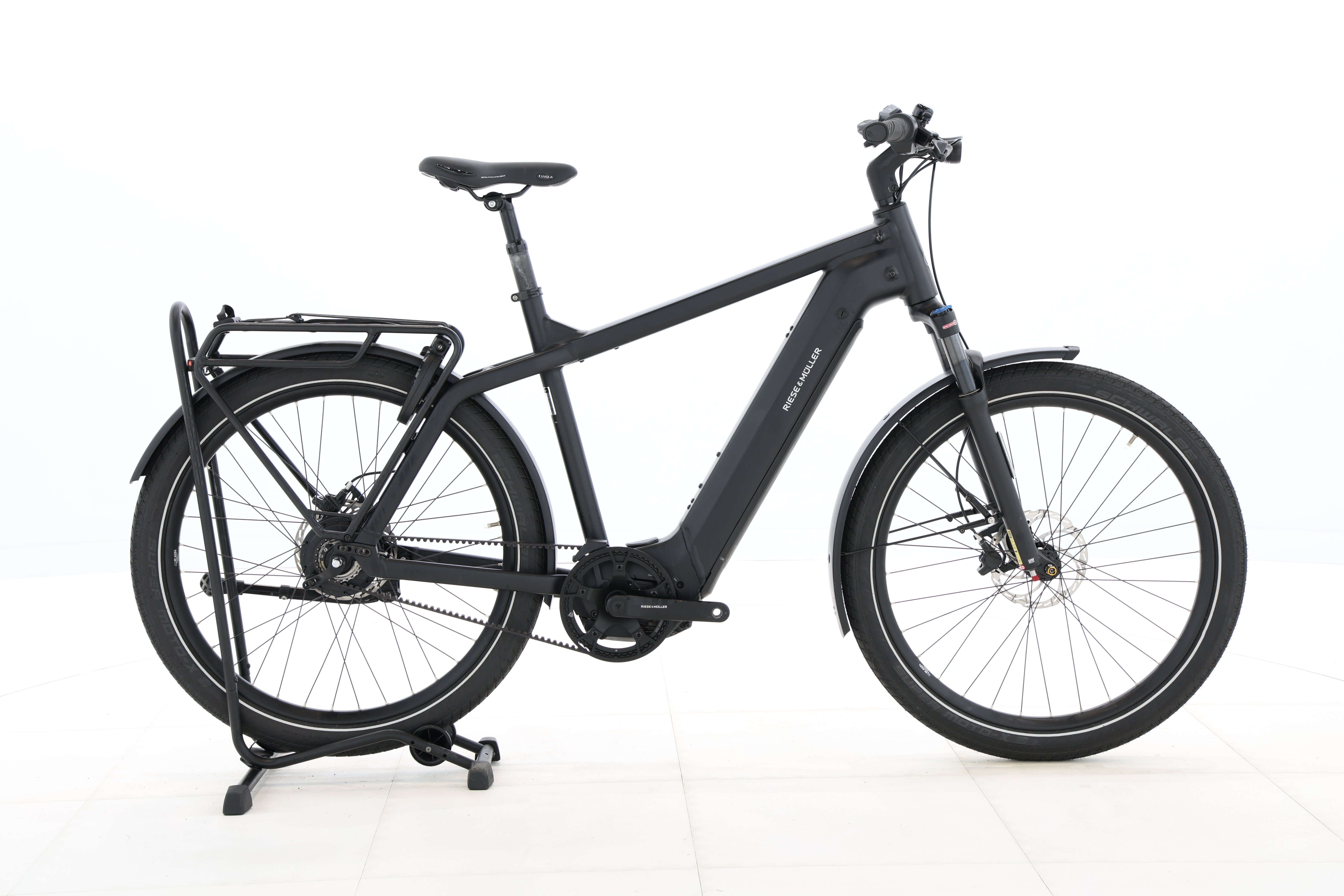 0121ab33-0042-4bf5-baa0-bf0d43af4fd9