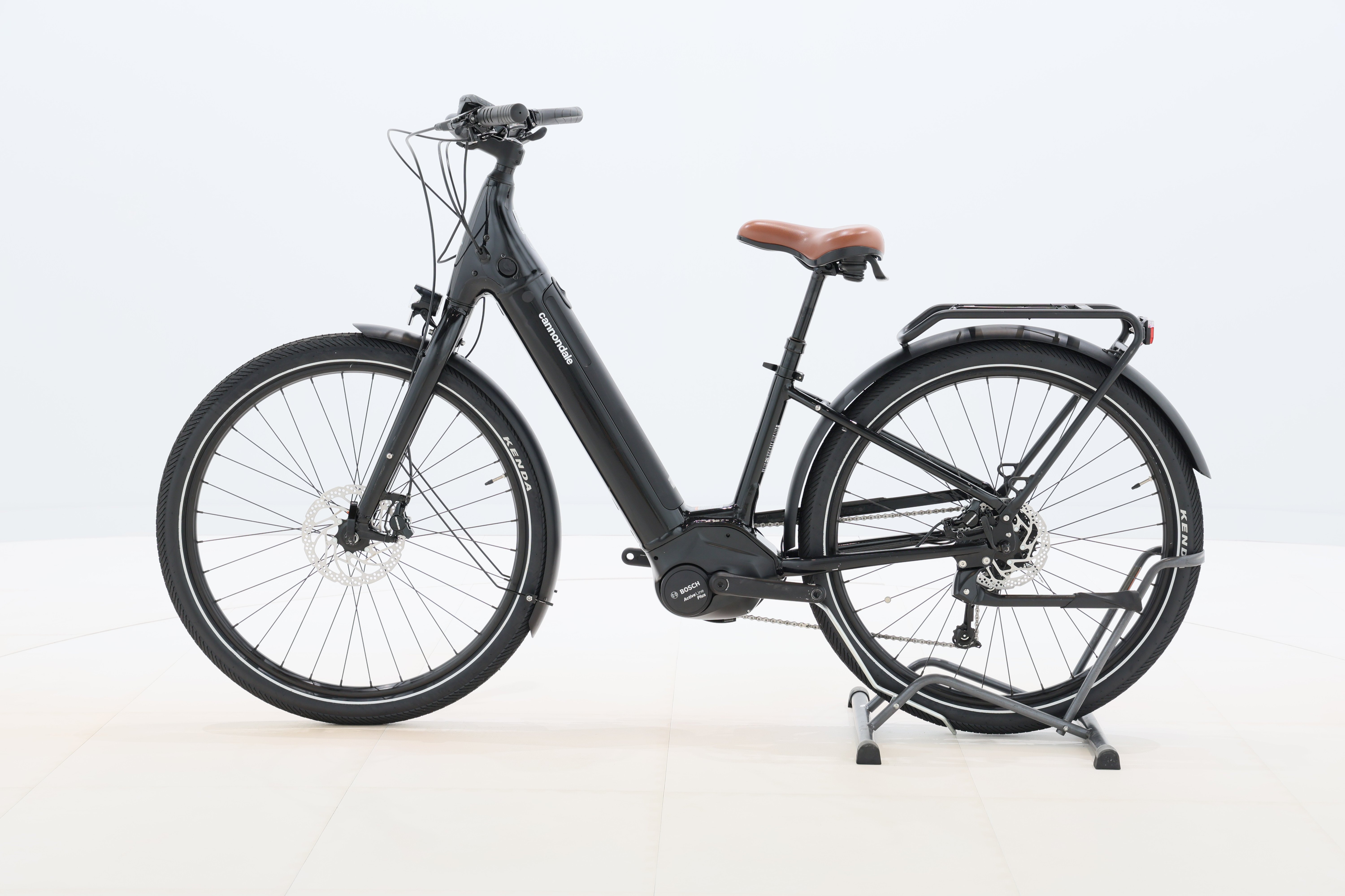 d6f6f31b-f226-4a04-963f-9caf3d38c380