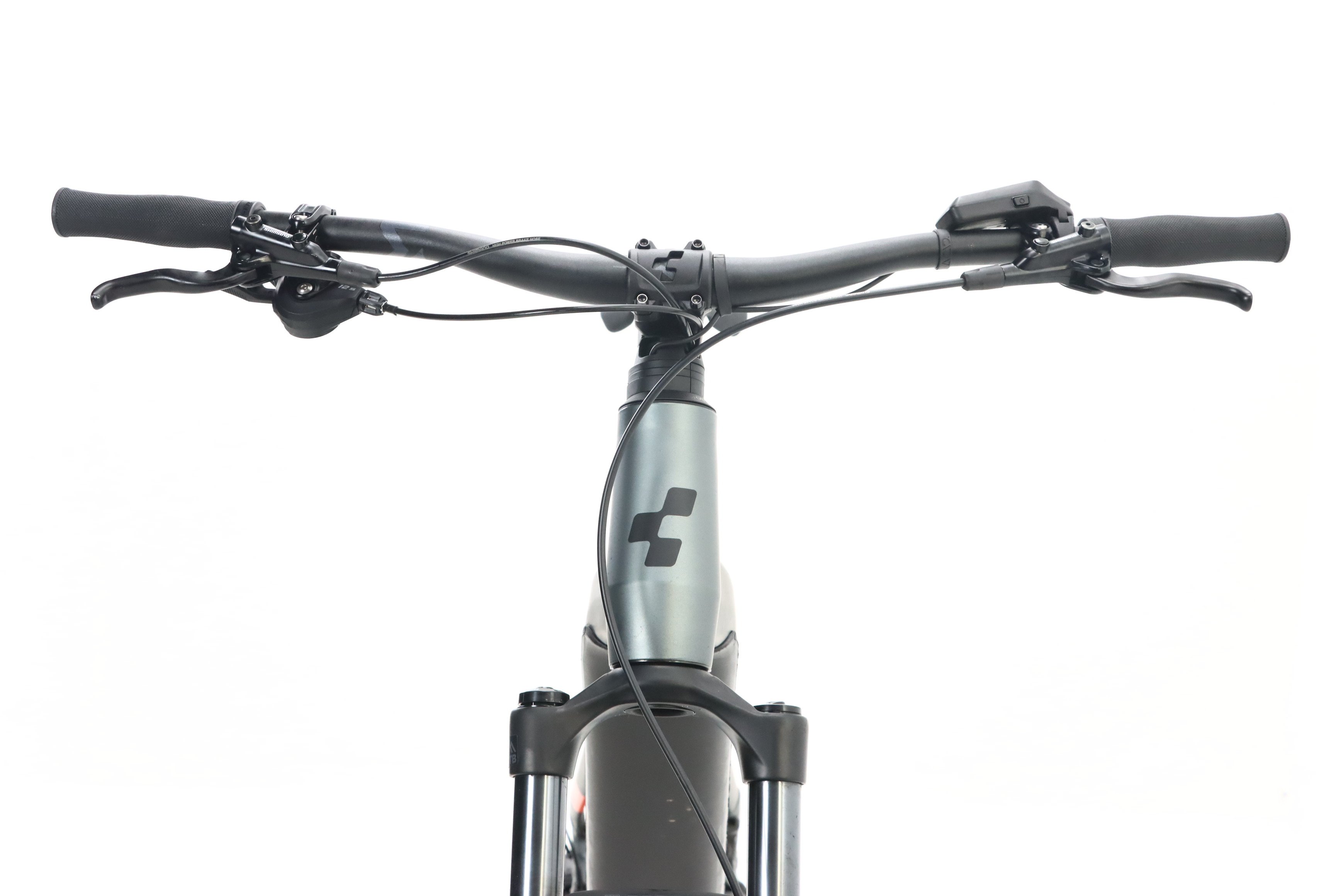 e9cf0d8d-c5bc-4c8d-b631-a5bf8d7f171d