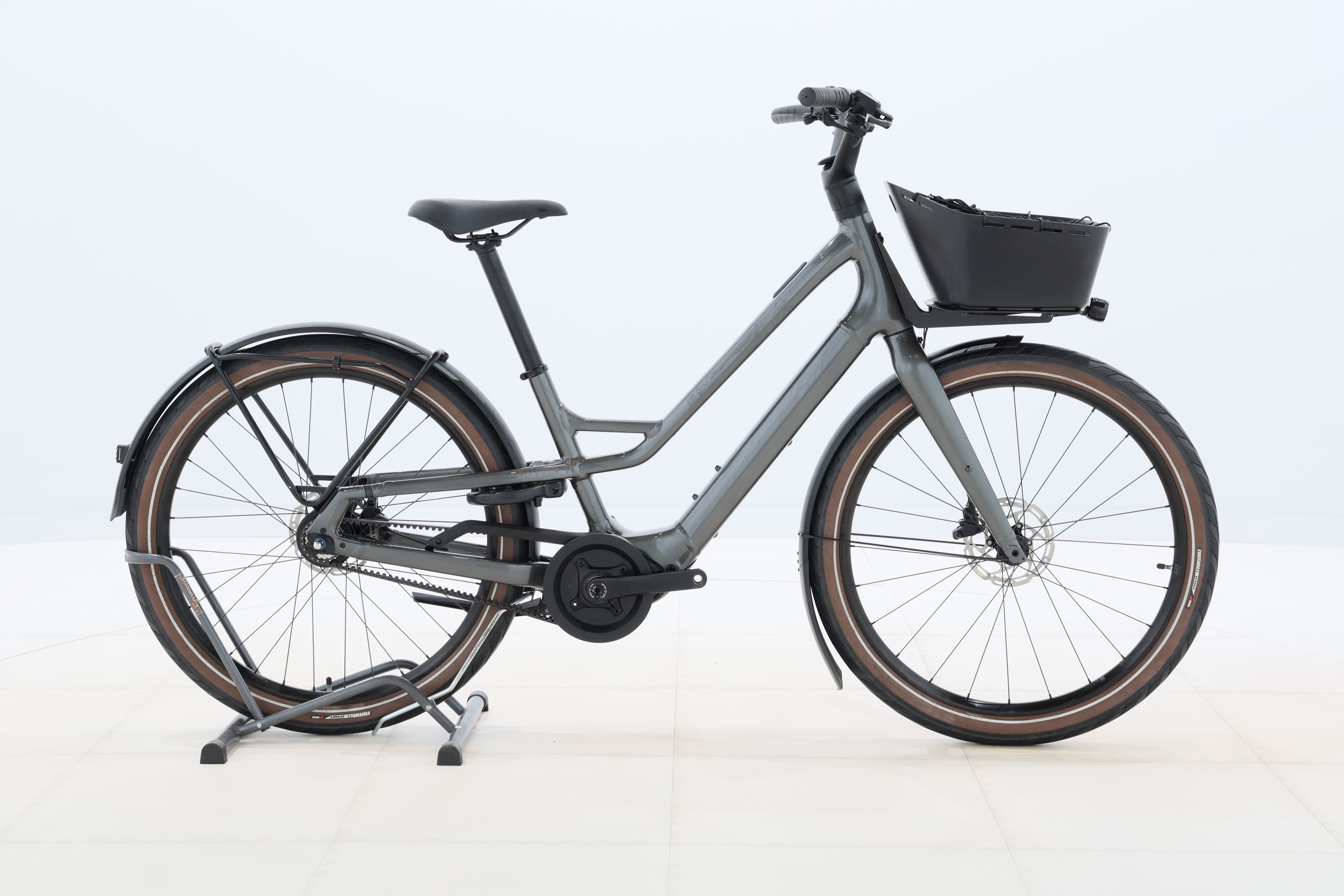 a0b4f0aa-b0f2-4108-b9a4-66a551340513