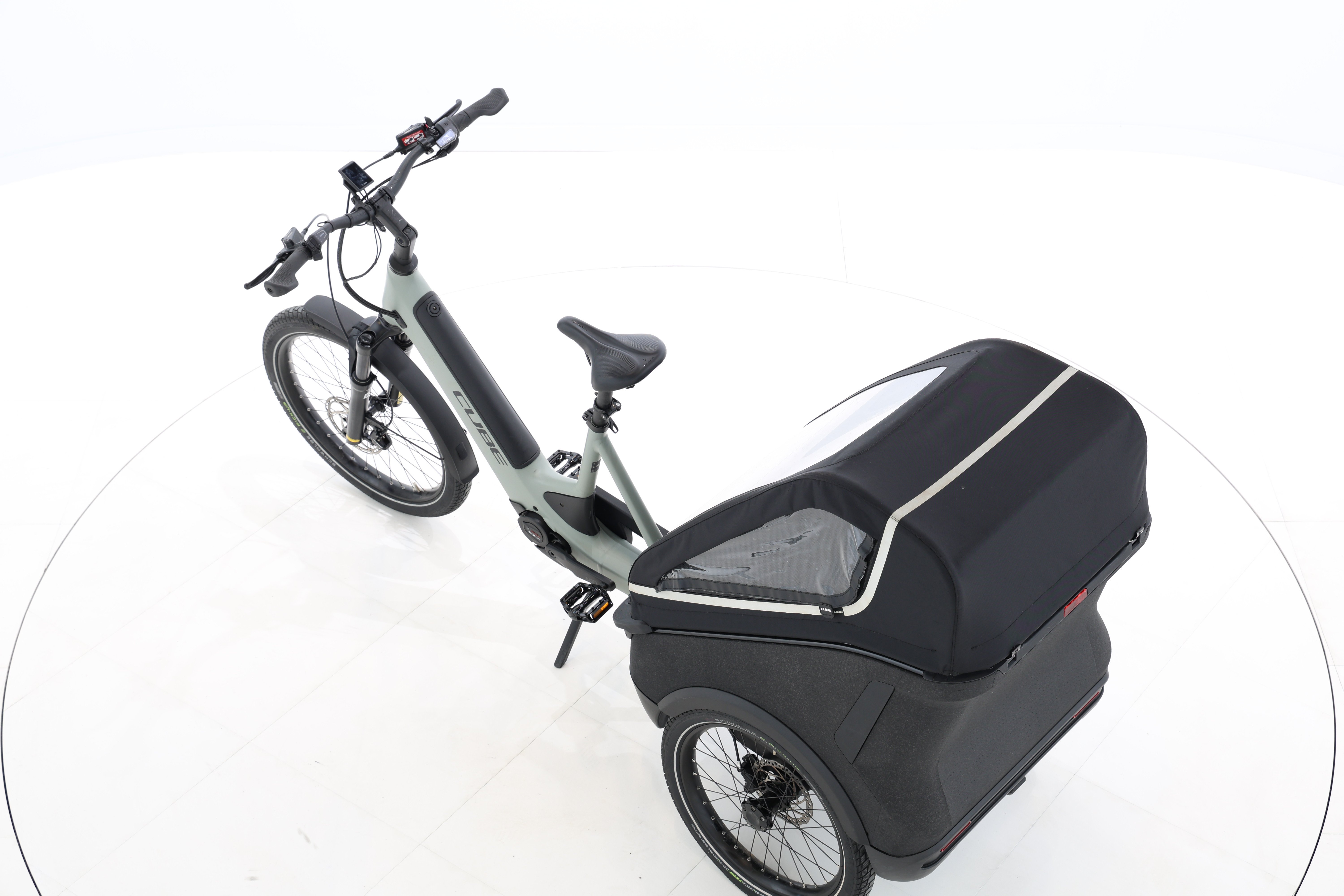 1c67a54c-44e8-42e3-8af8-a86f9a7906c5