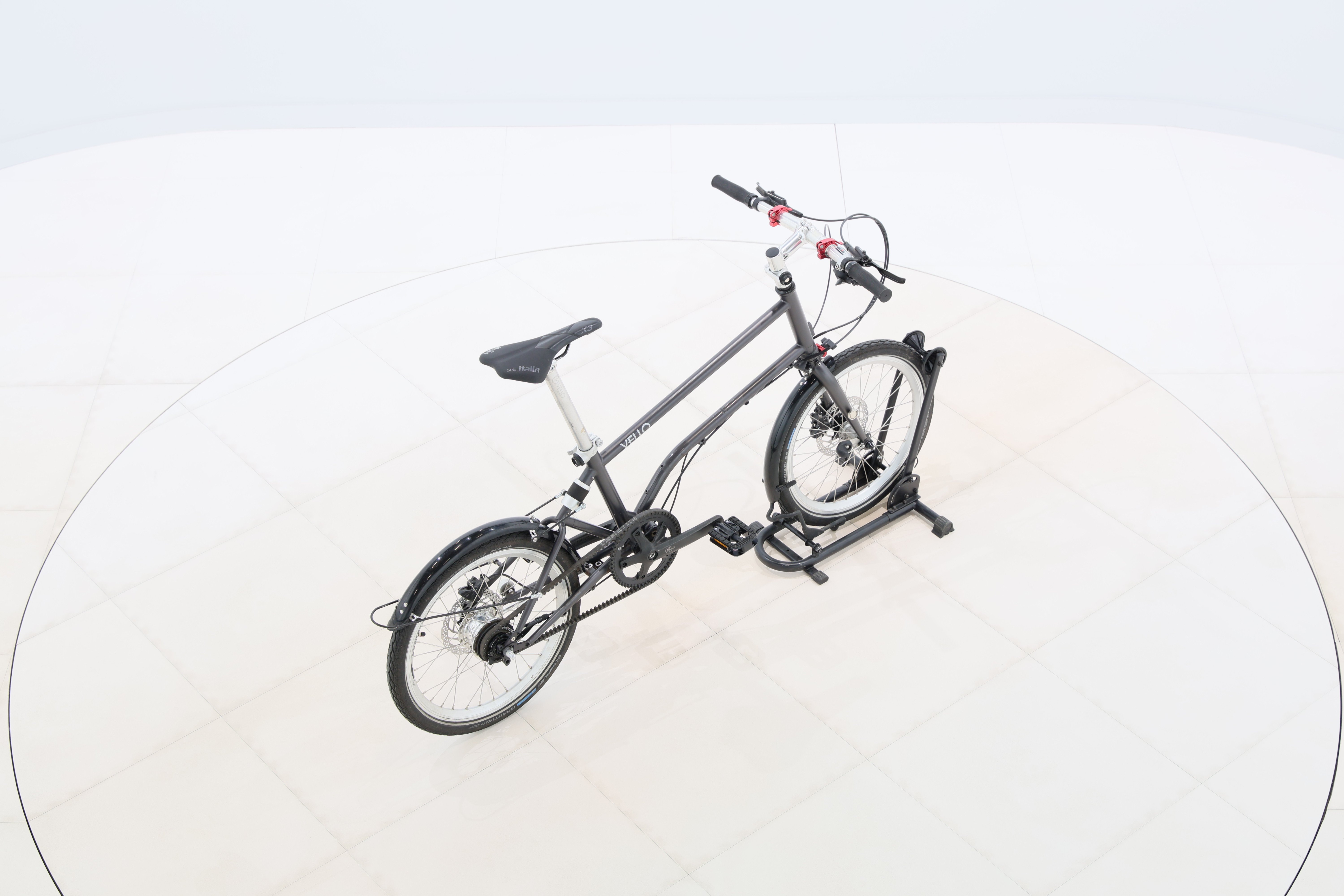 f4634e76-d73d-465f-a129-a029e8181325