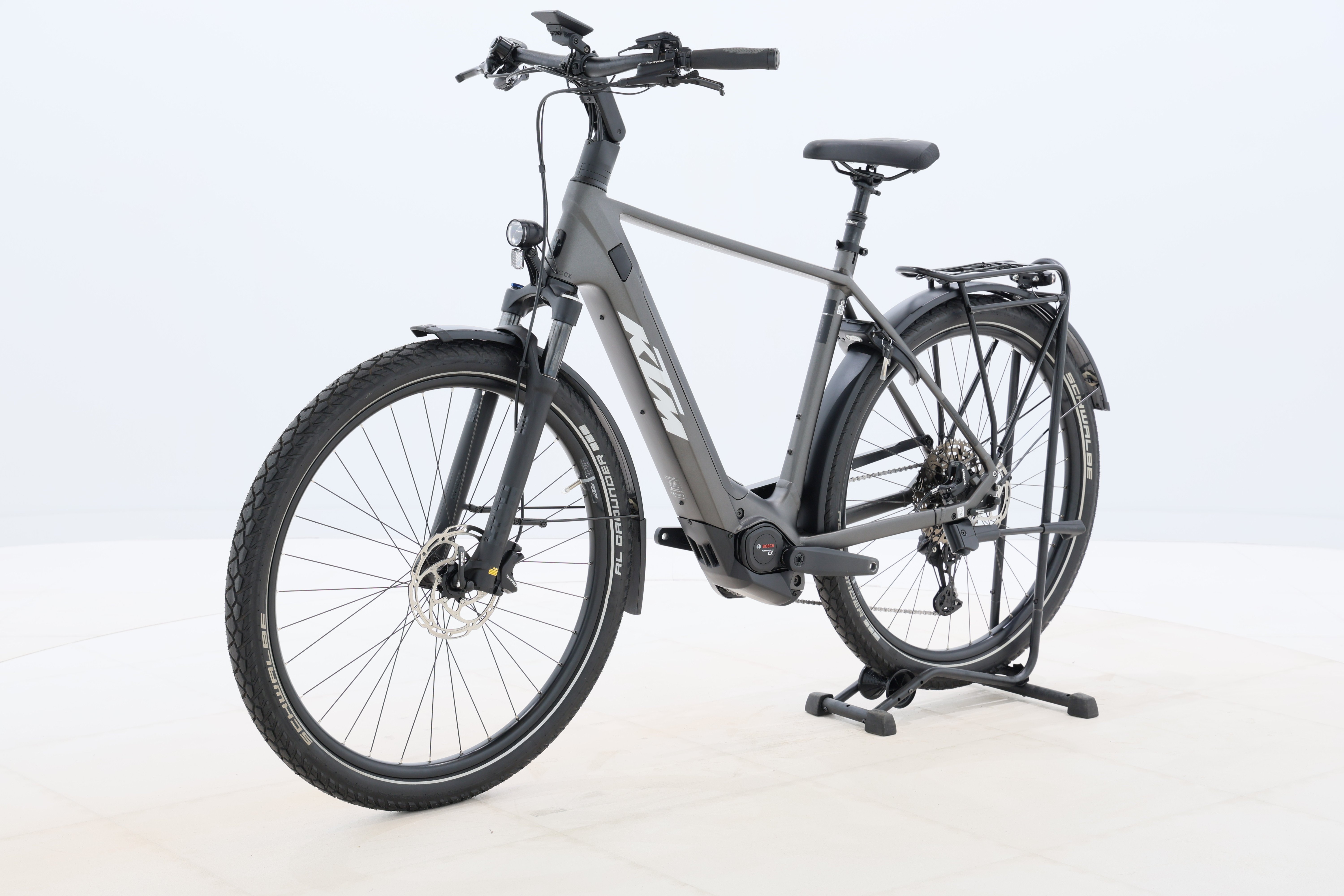 04fb9e80-6faa-439f-9d83-957160cd32e0