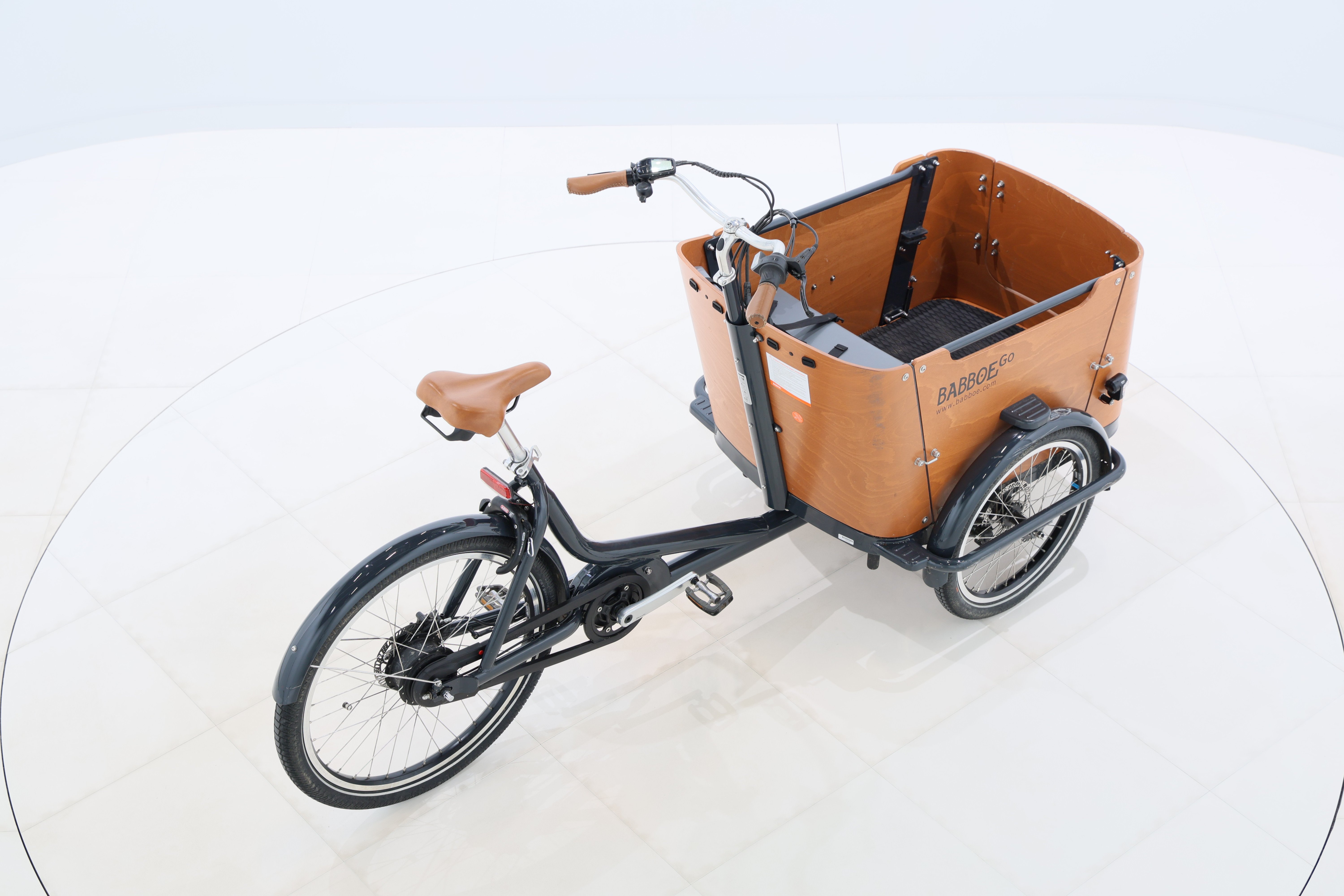 8f3883fc-cbfe-419d-af28-de0fd28ba150