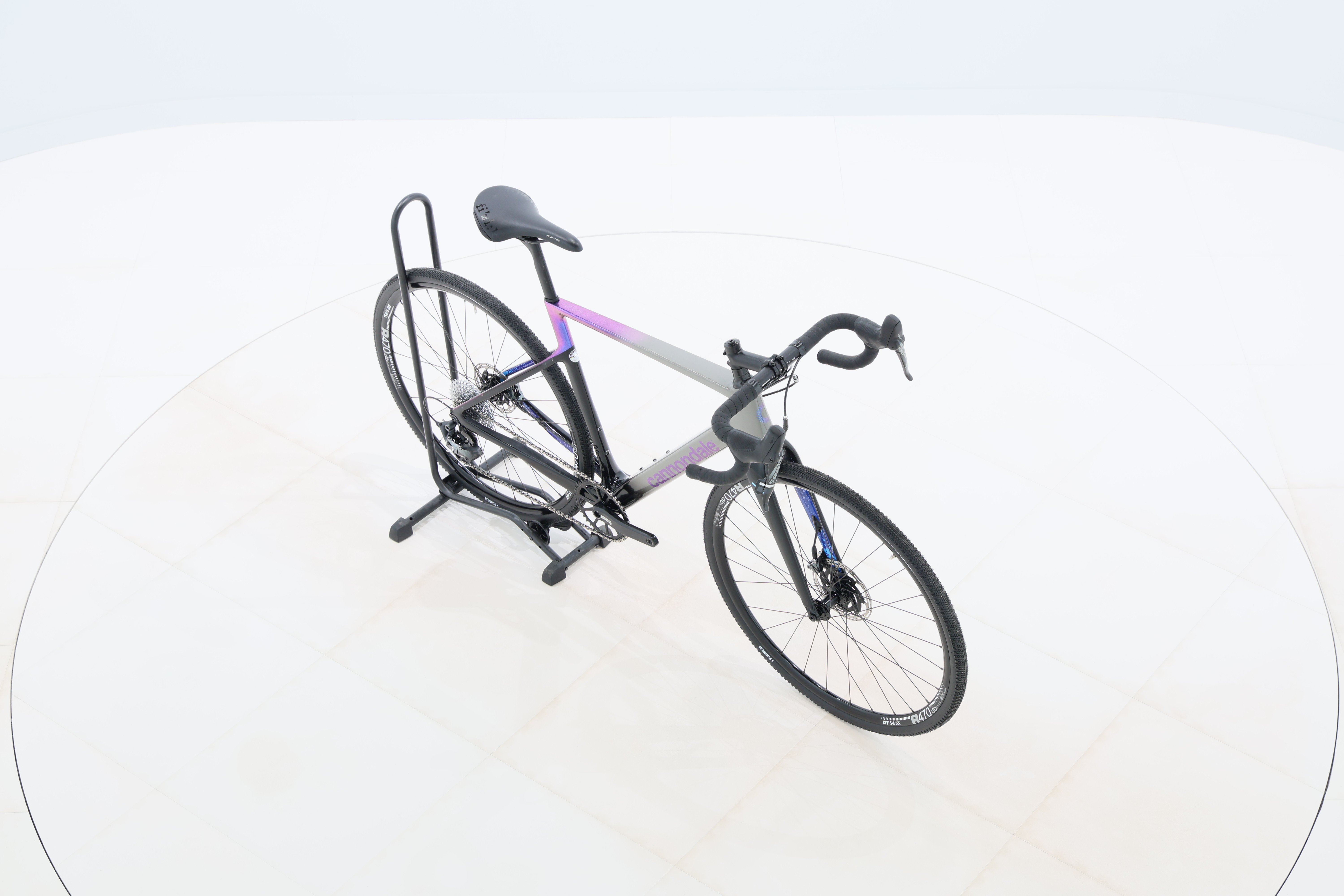 1e244fe3-8357-47c3-b1d0-2cbfa2905988