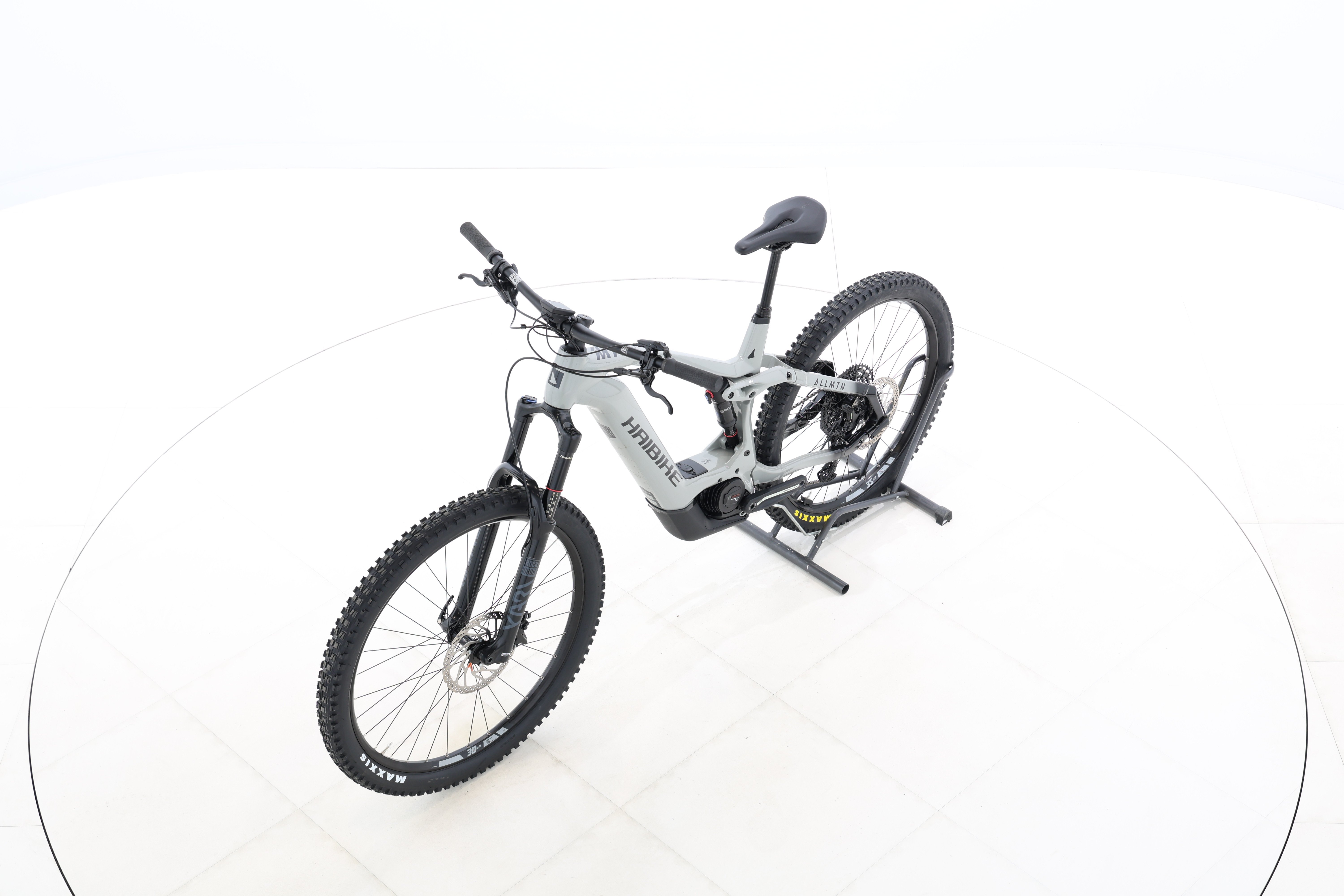 4c393c01-3963-46c2-a343-f44213cb270c